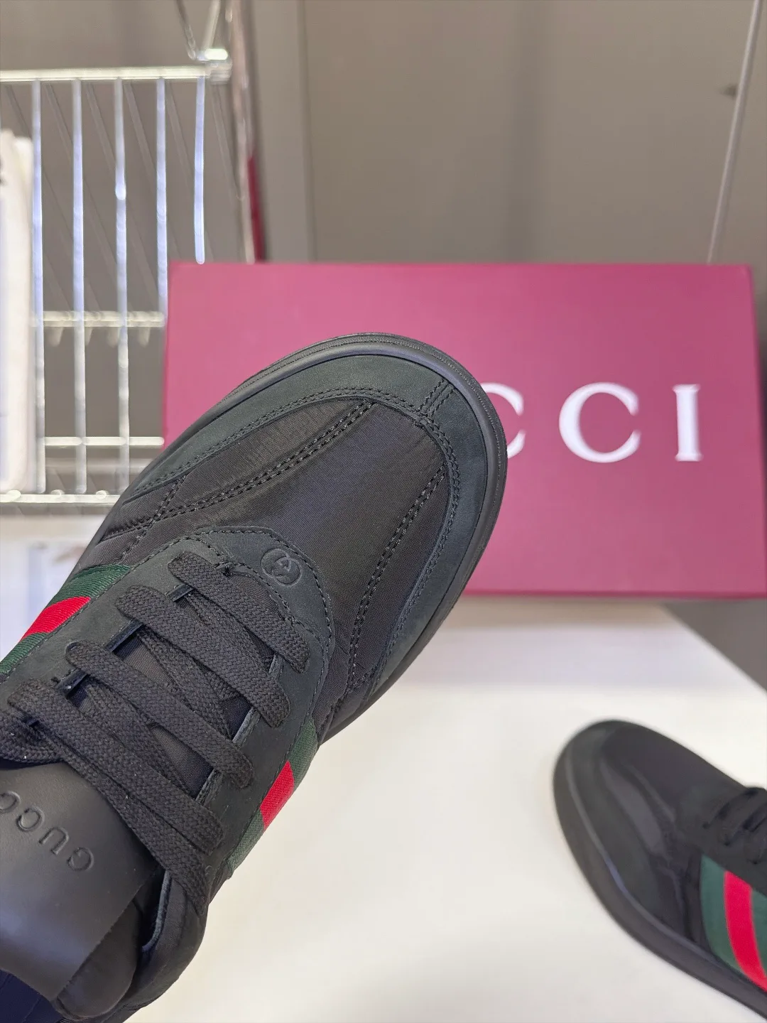 Women's Sneakers GUCCI 18005186