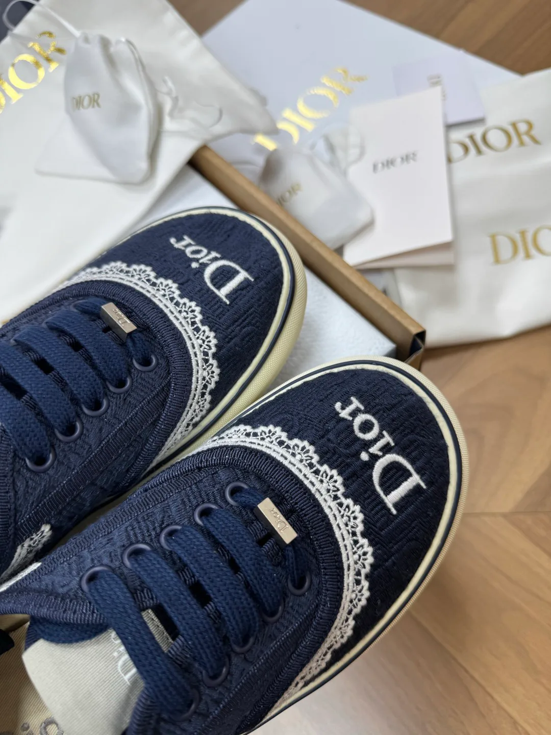 Women's Sneakers CHRISTIAN DIOR 17902823