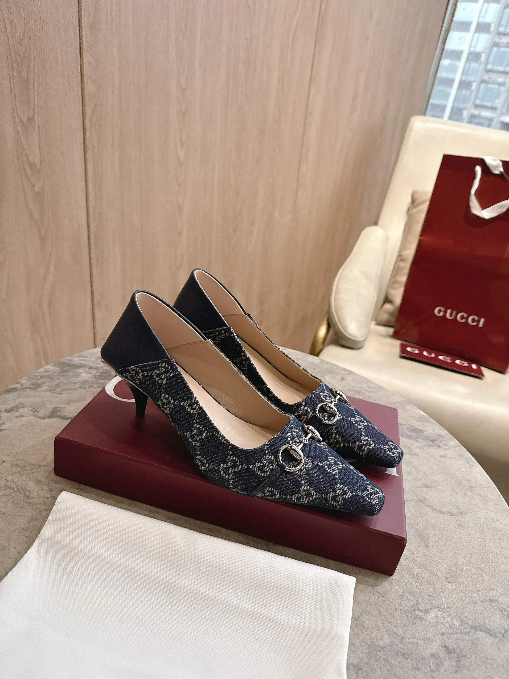 Women's Heels GUCCI 17467404