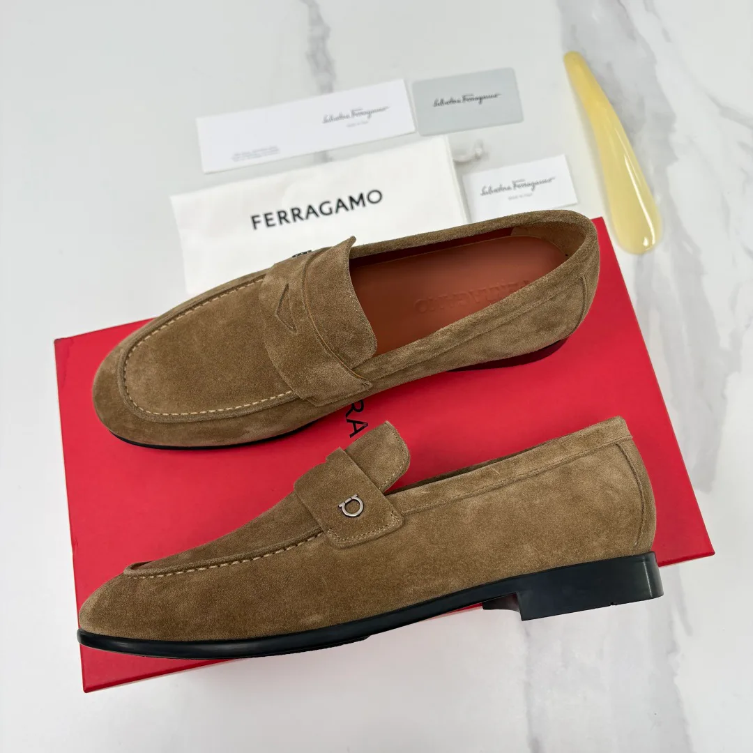 Men's Loafers And Dress Shoes SALVATORE FERRAGAMO 17972270