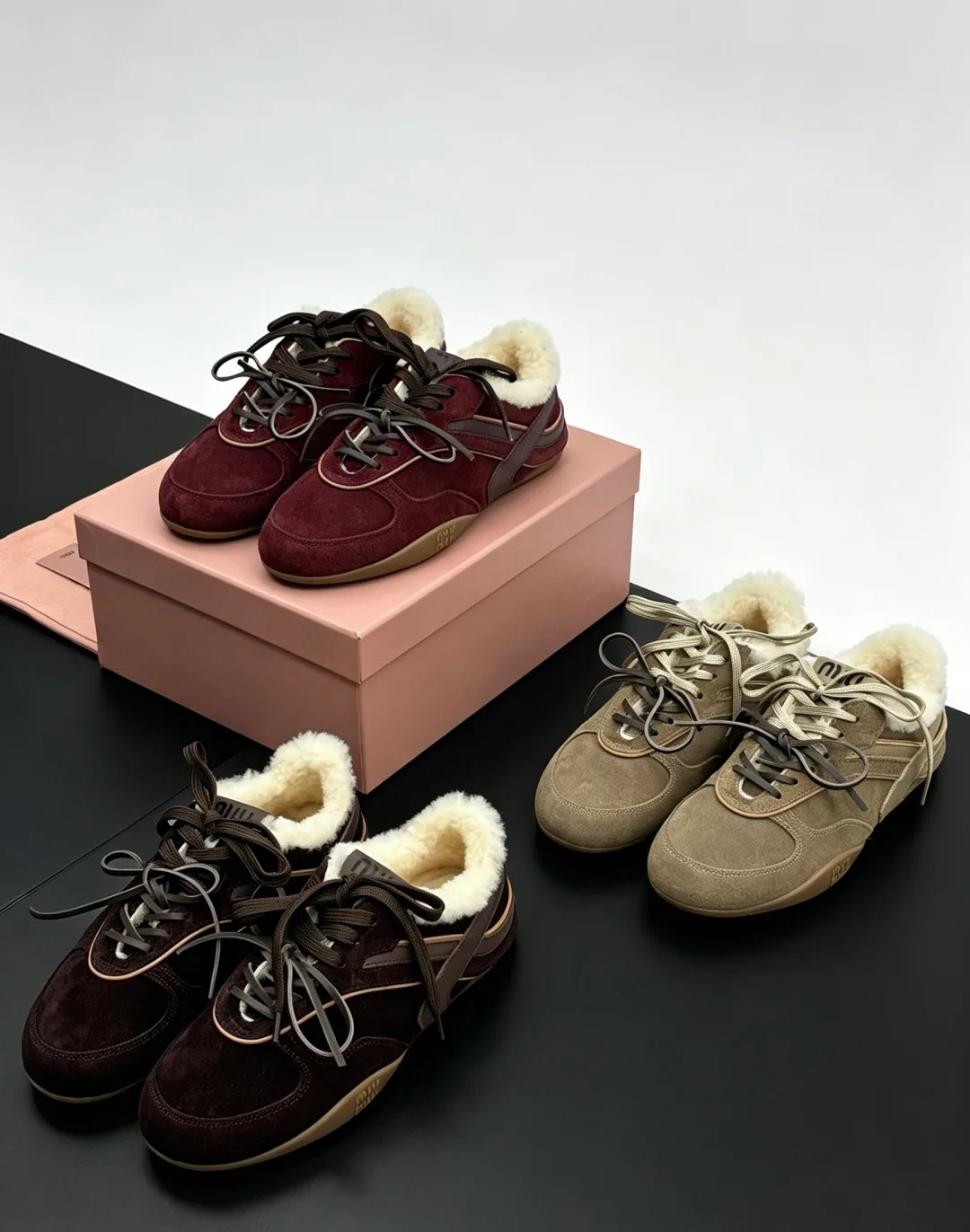 Women's Sneakers MIU MIU 18223964