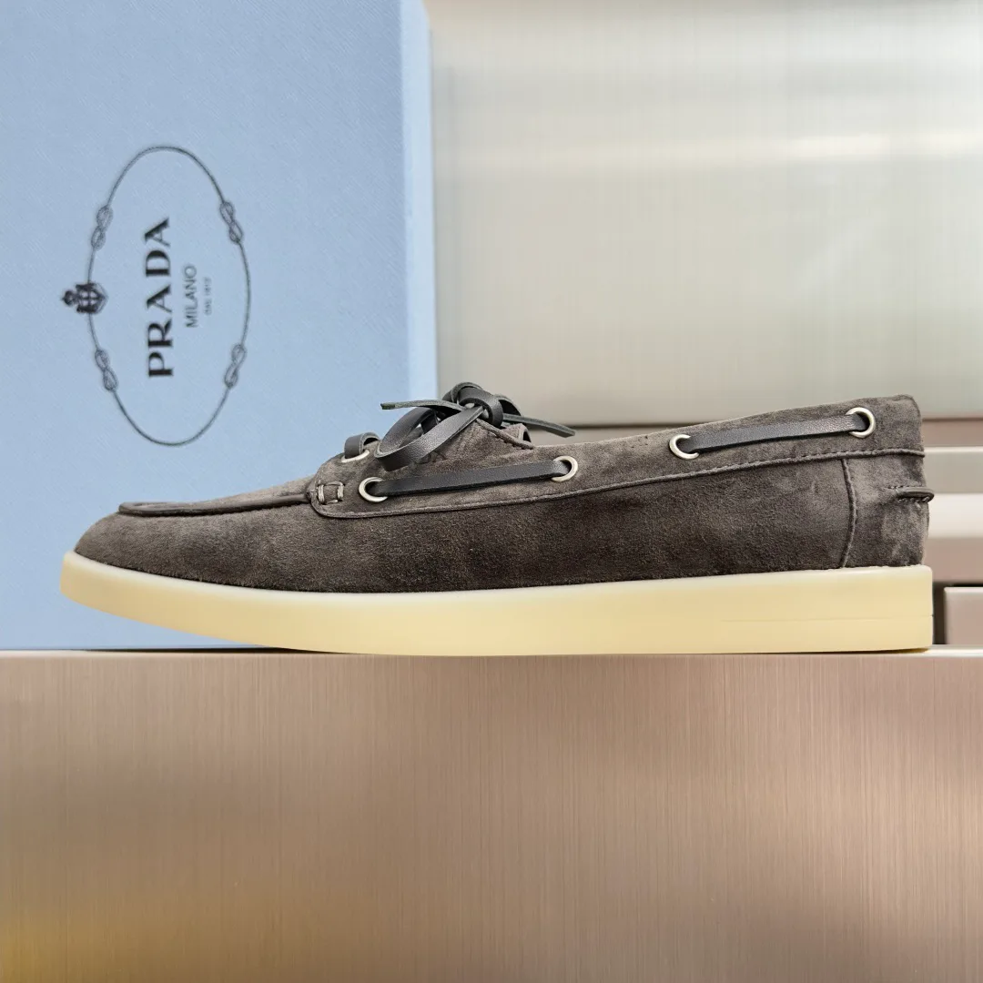Women's Loafers And Moccasins PRADA 18505185