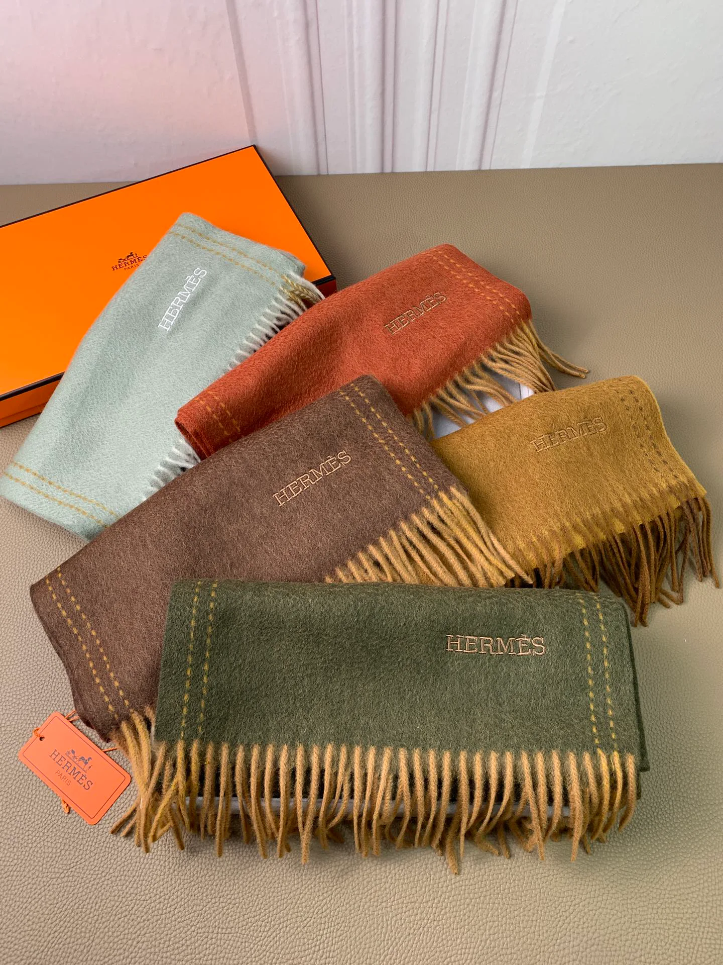 Scarves HERMES 18525773