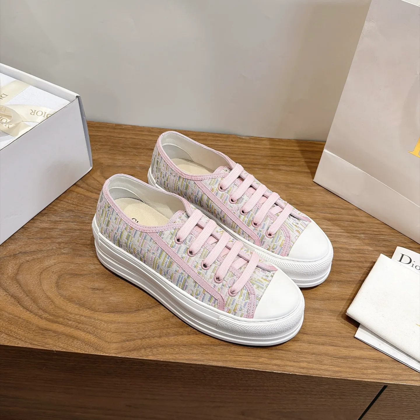 Women's Sneakers CHRISTIAN DIOR 18034456