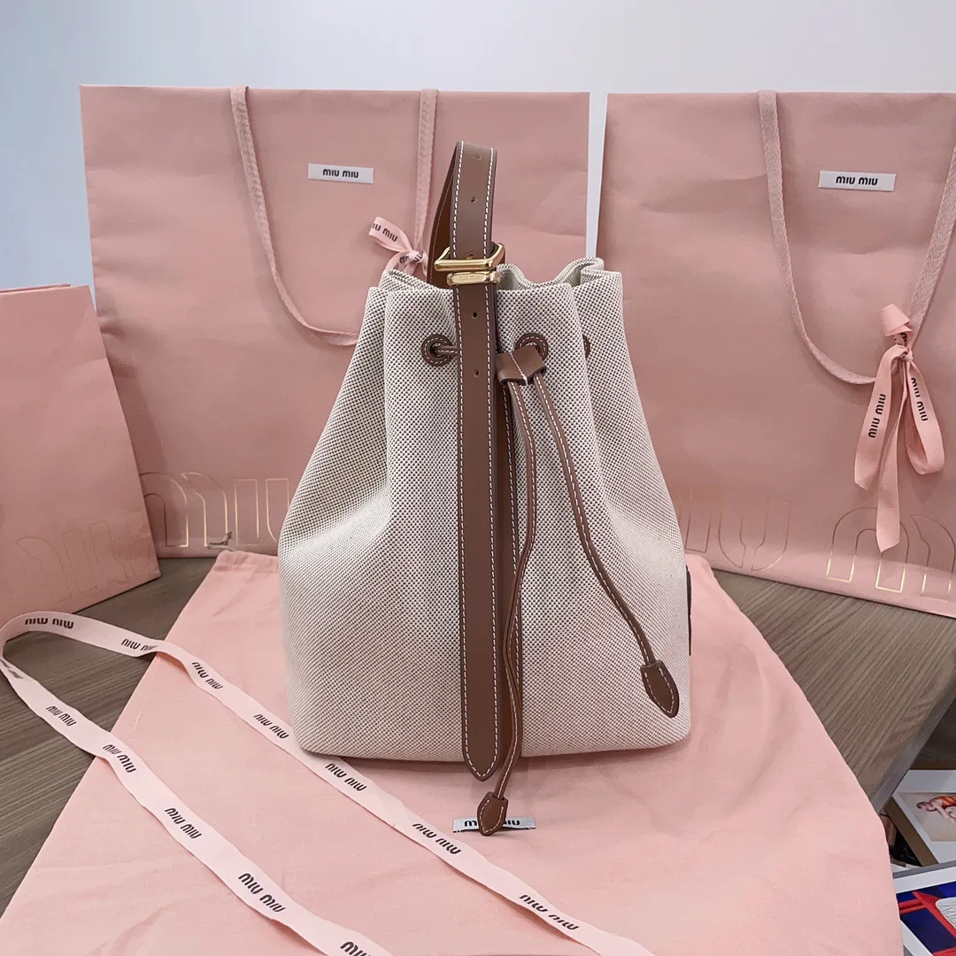 Women's Classic Handbags MIU MIU 17483319