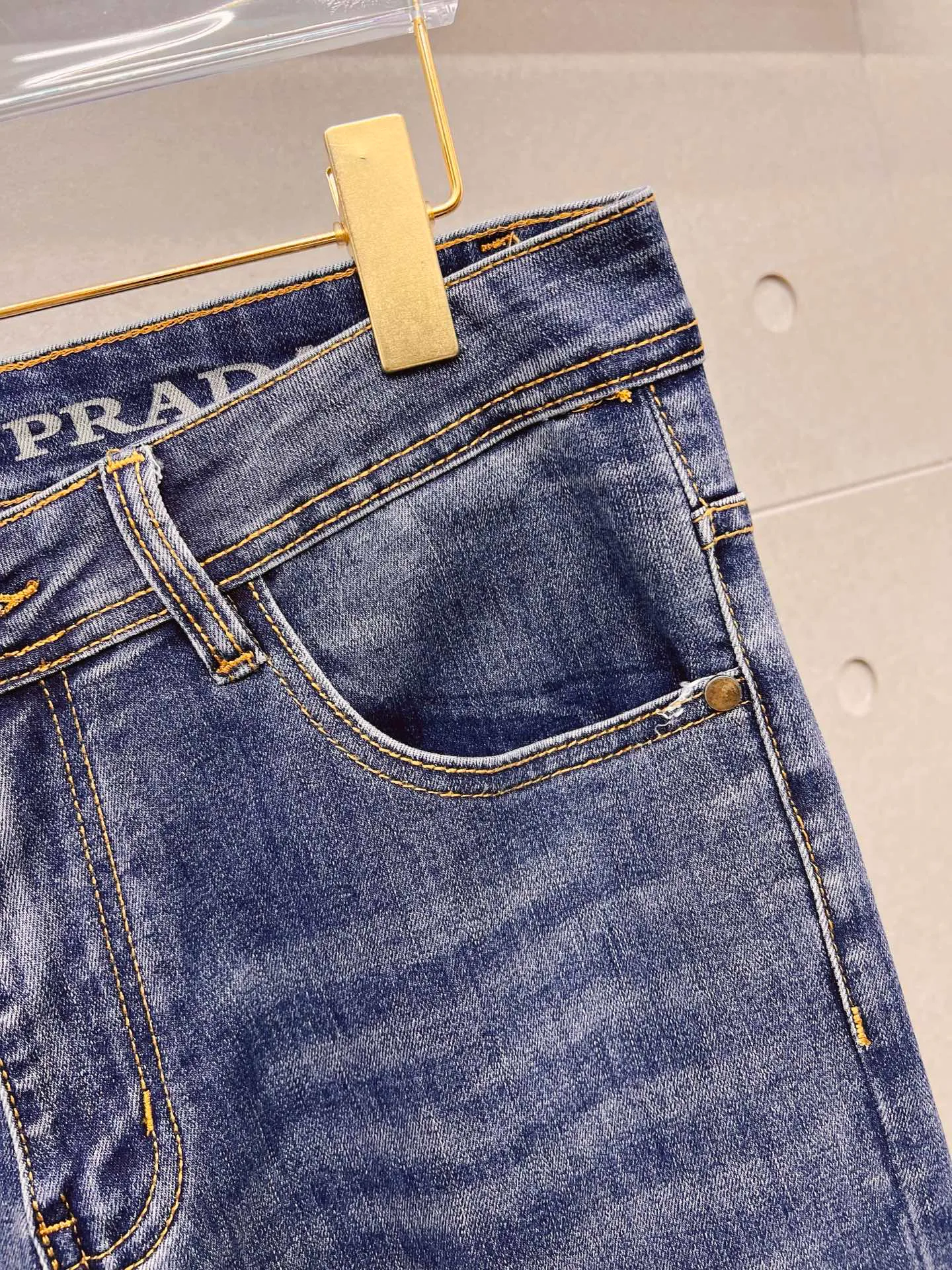 Men's Jeans PRADA 18098425