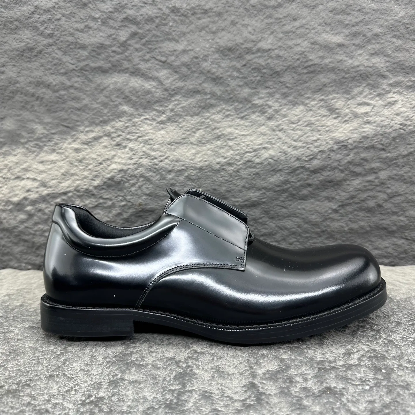 Men's Loafers And Dress Shoes BALENCIAGA 18360107