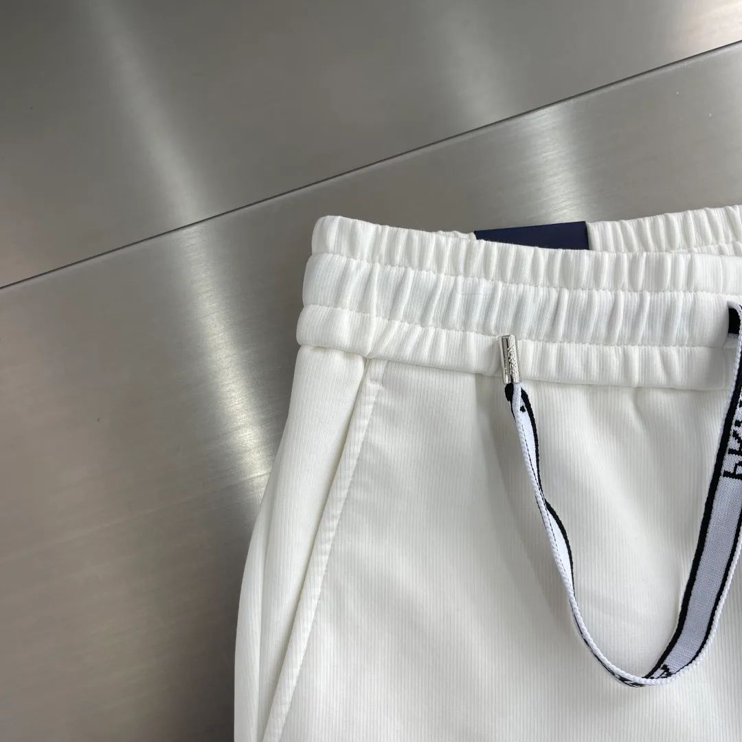 Men's Trousers PRADA 18189531