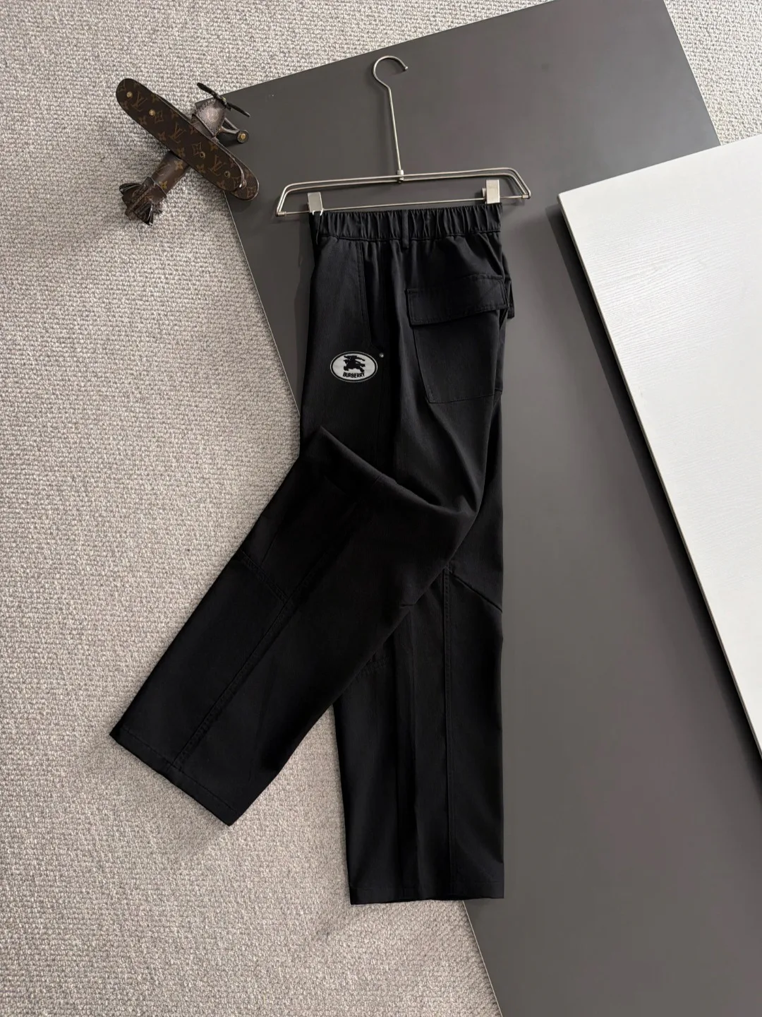Men's Trousers BURBERRY 17557497