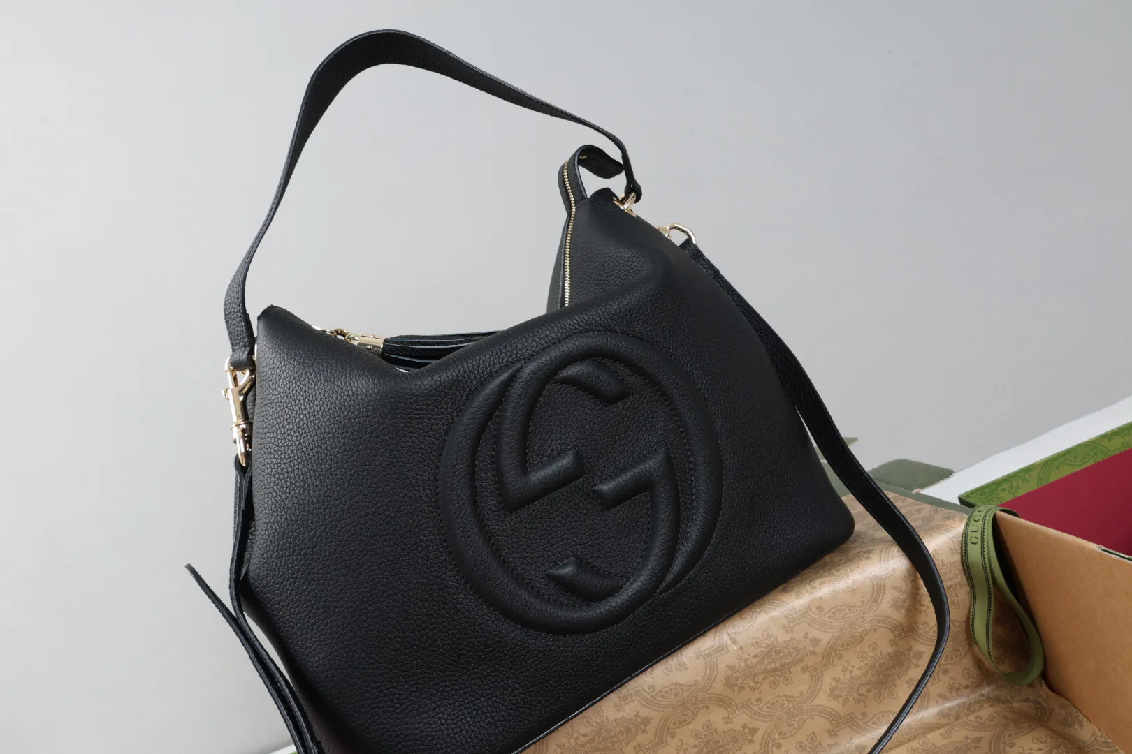 Women's Classic Handbags GUCCI 18223260