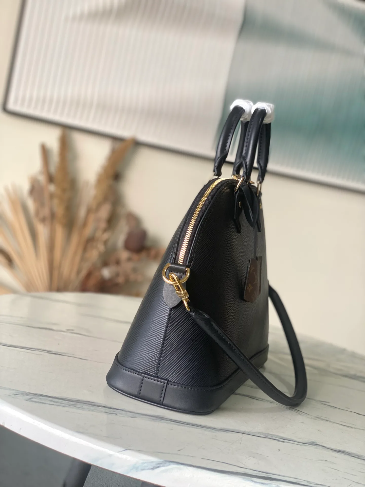 Women's Classic Handbags LOUIS VUITTON 18491320