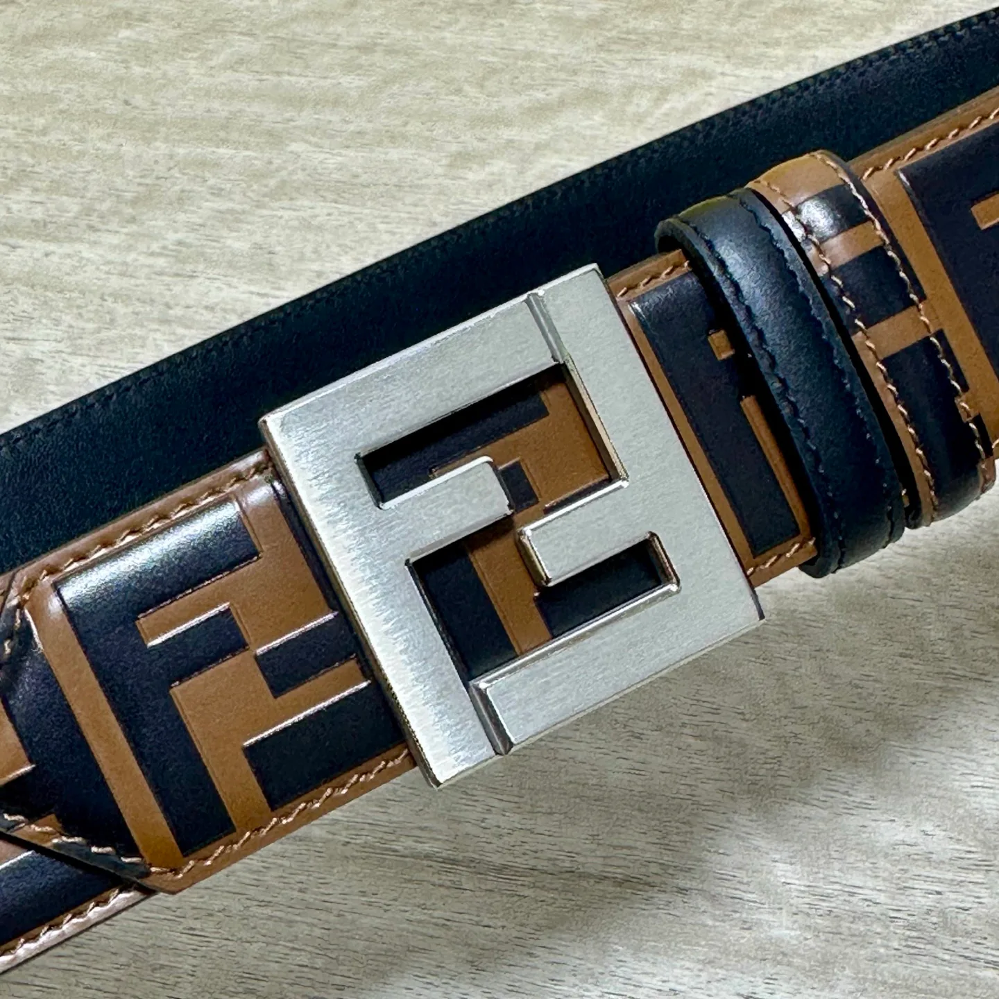 Belts FENDI 17926195