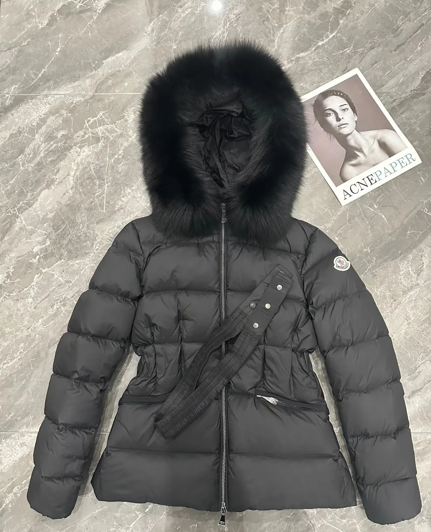 Women's Jackets And Down Jackets MONCLER 17964501
