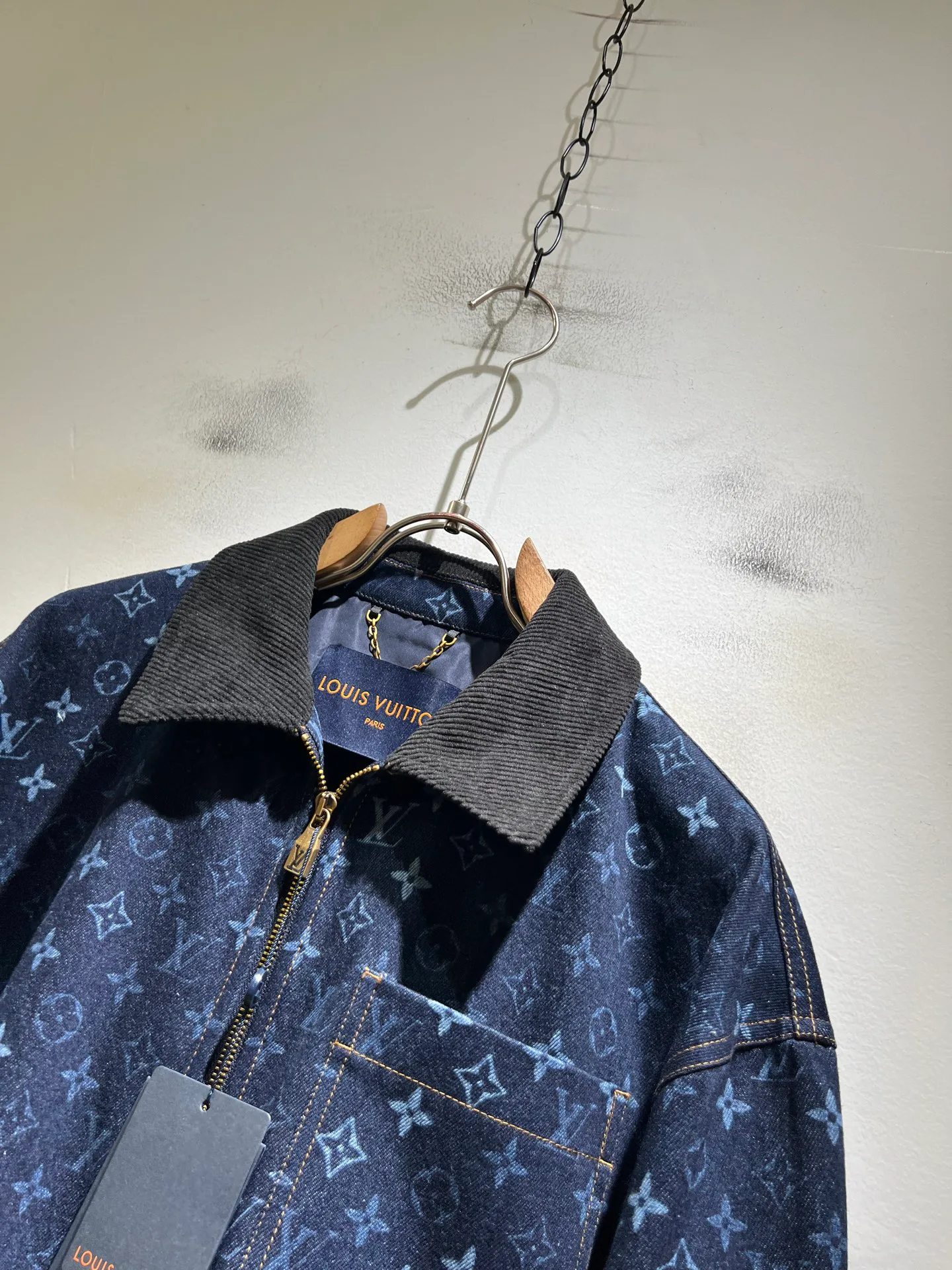 Men's Jackets And Down Jackets LOUIS VUITTON 18080717