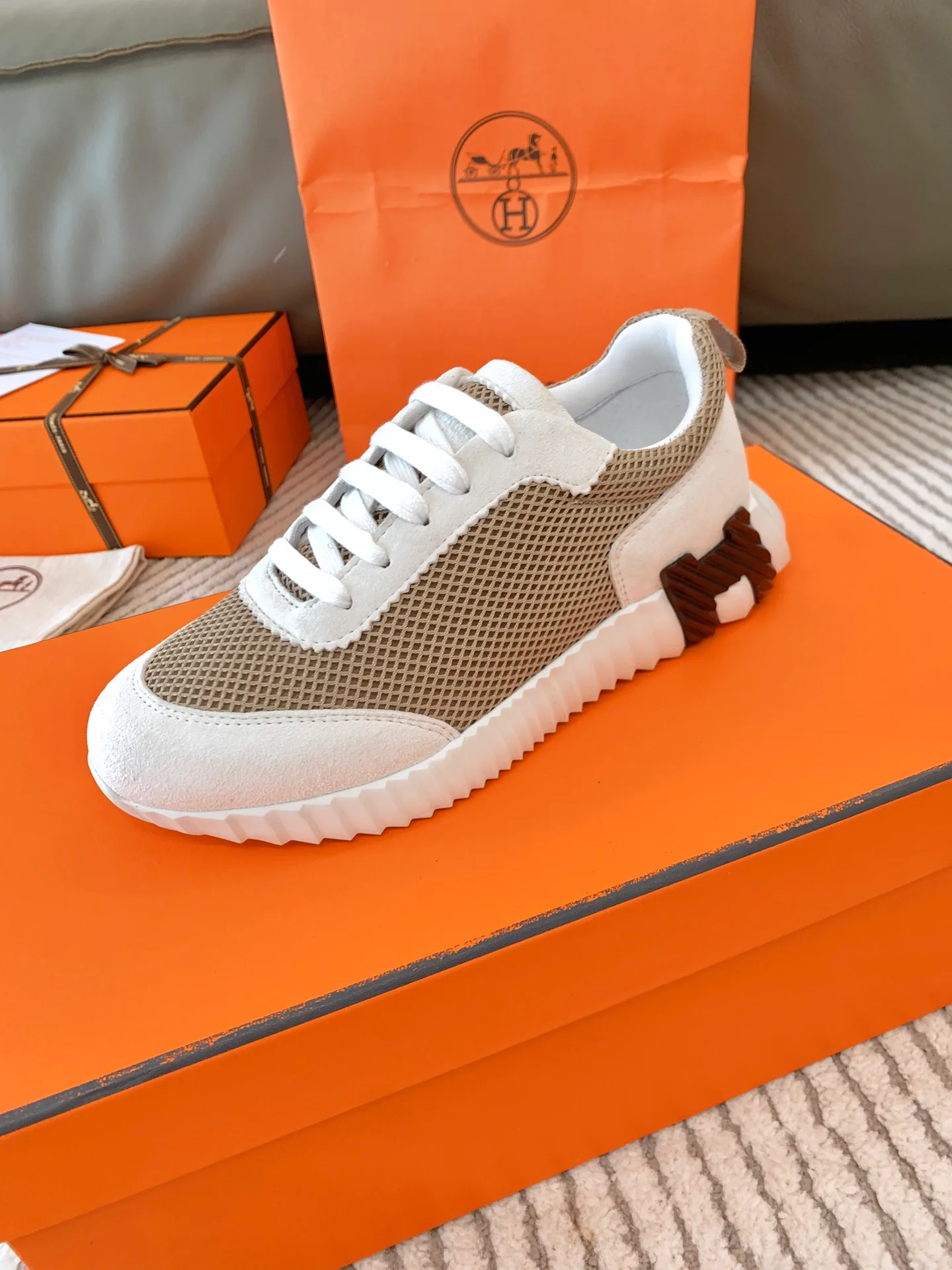 Women's Sneakers HERMES 18485823