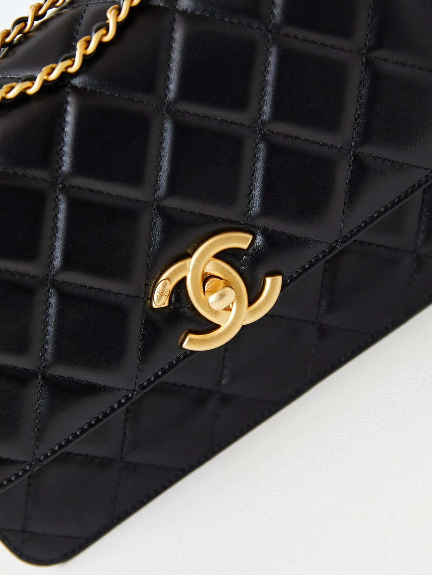 Women's Classic Handbags CHANEL 18065764