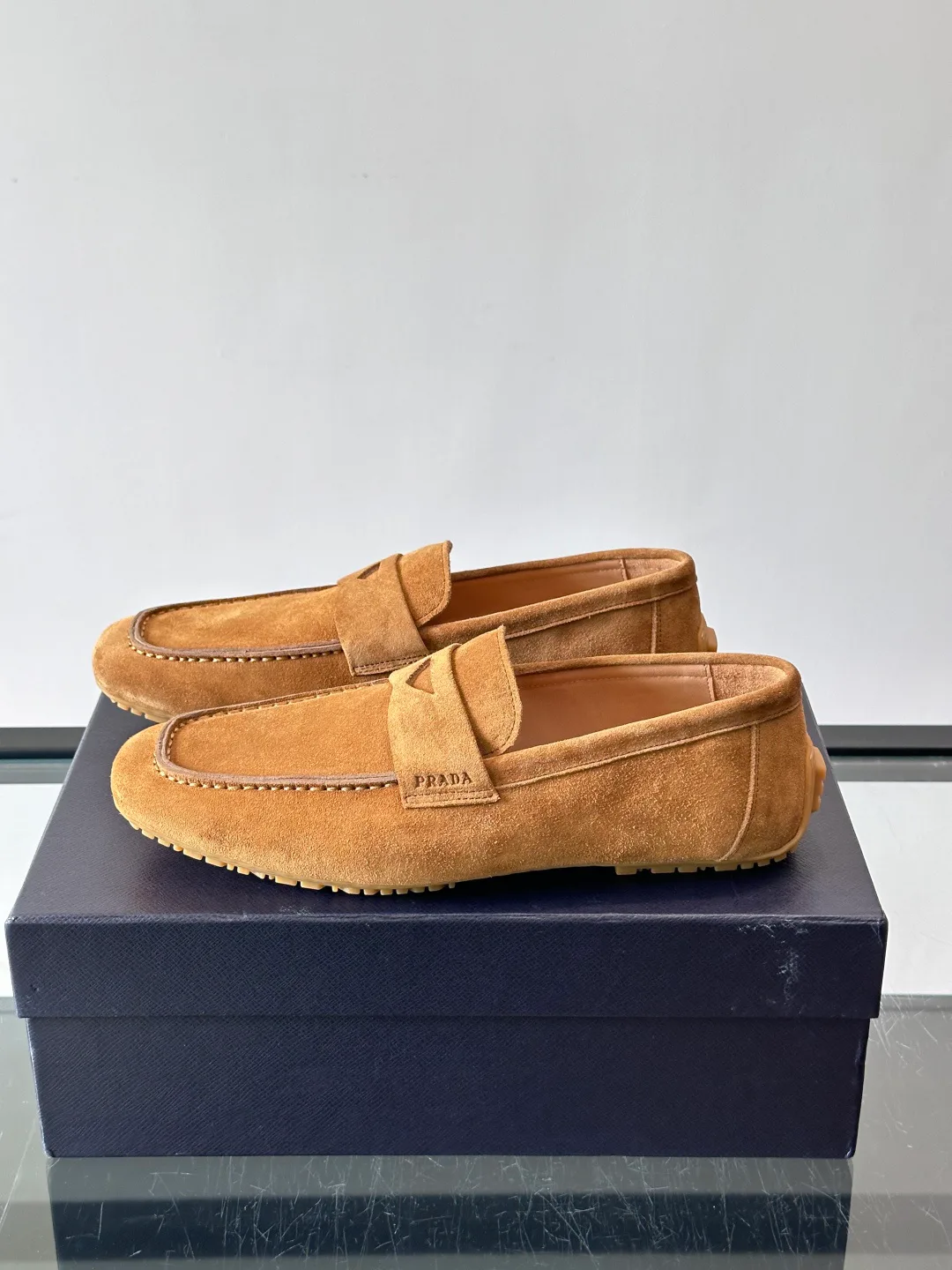 Men's Loafers And Dress Shoes PRADA 17447556