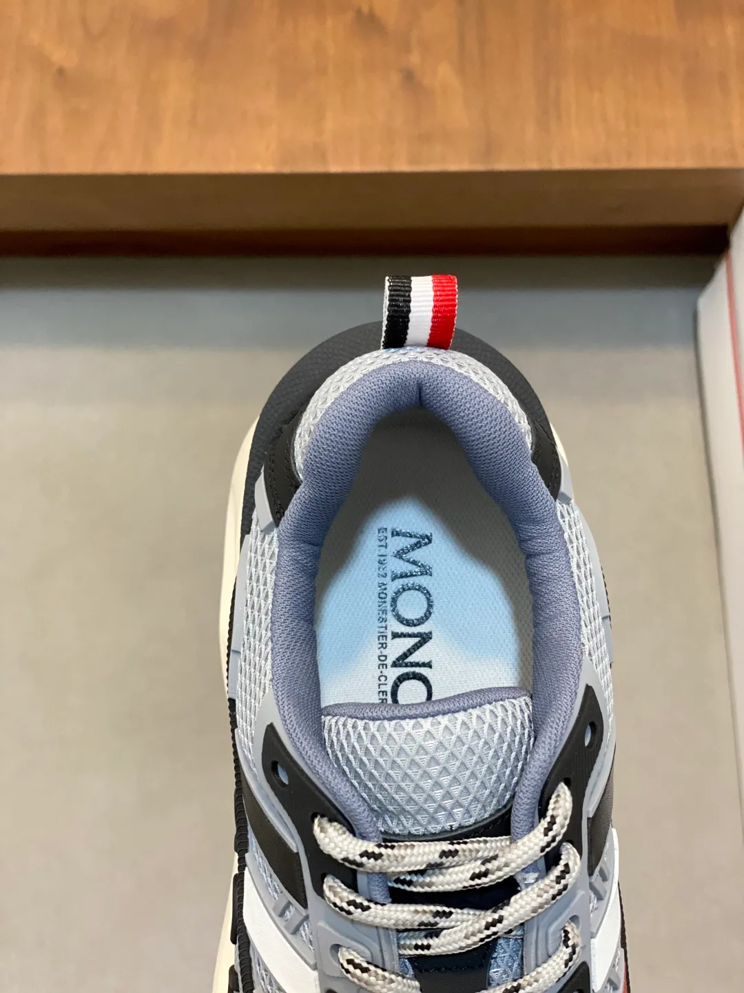 Men's Sneakers MONCLER 18079003