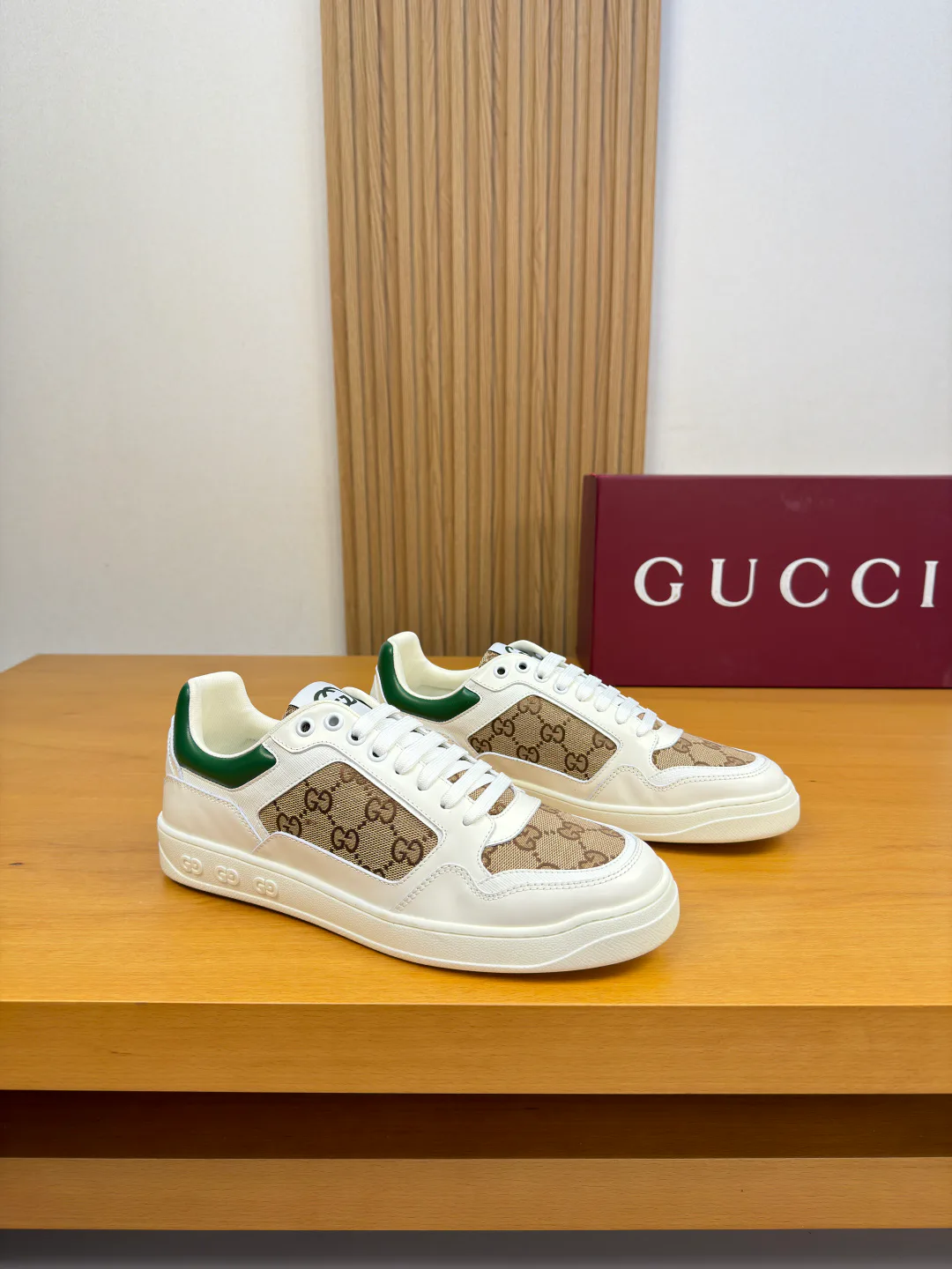 Men's Sneakers GUCCI 18142459