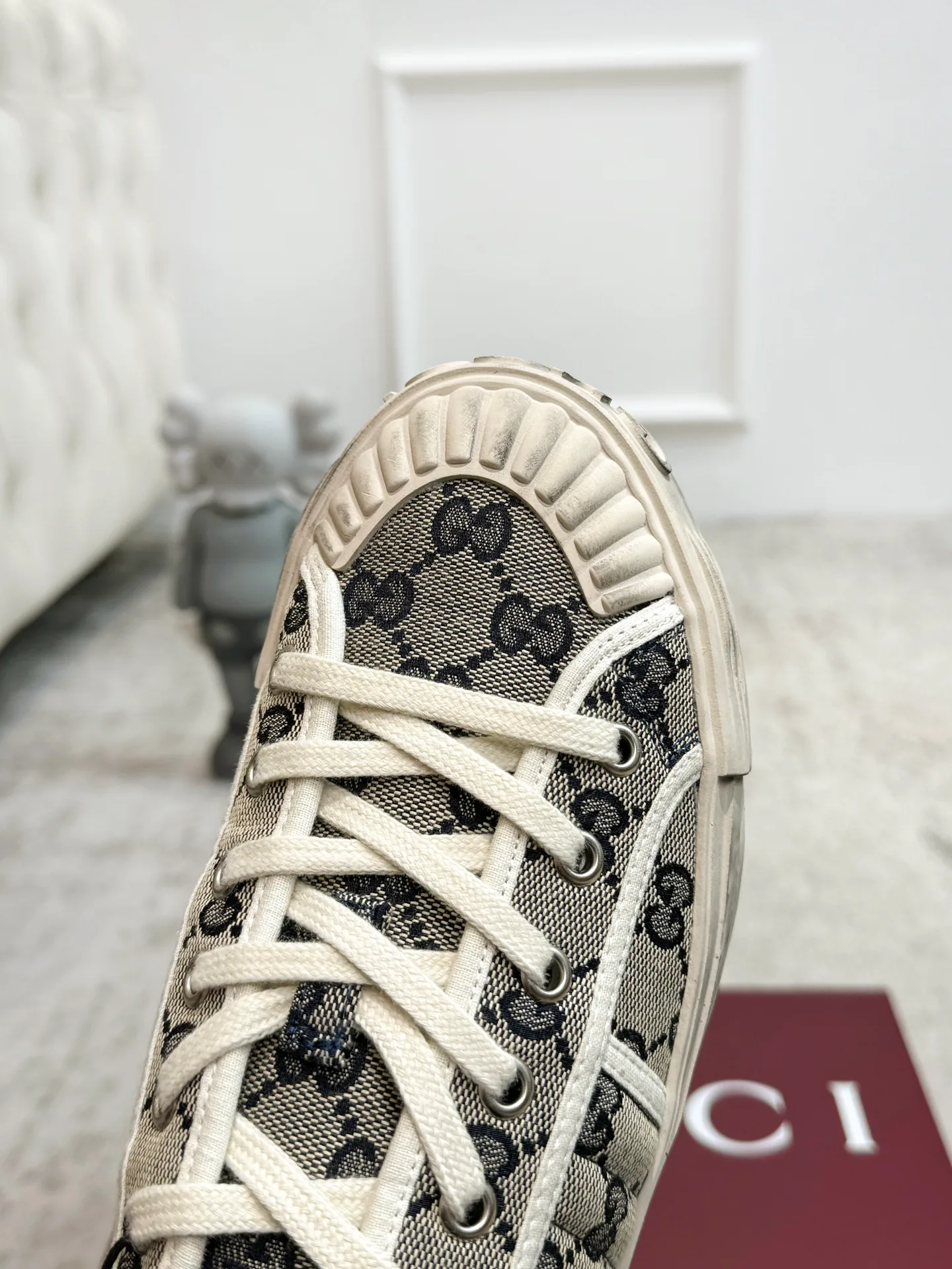 Women's Sneakers GUCCI 18139044