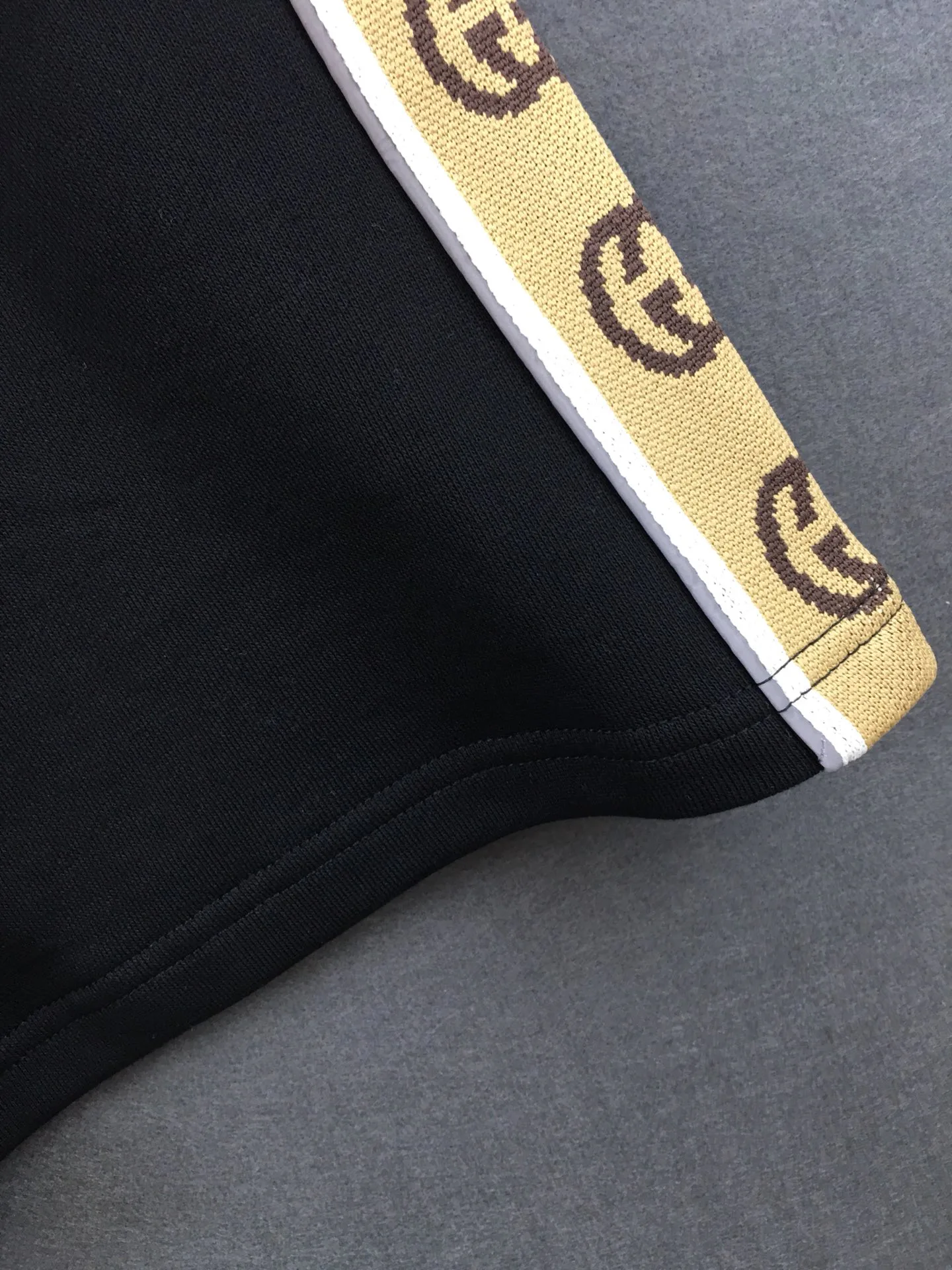 Men's Shorts GUCCI 17961264