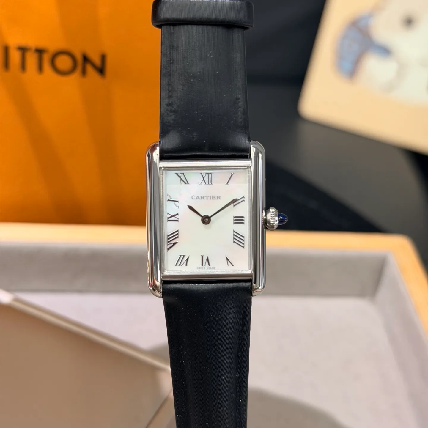 Women's Watches CARTIER 18362047