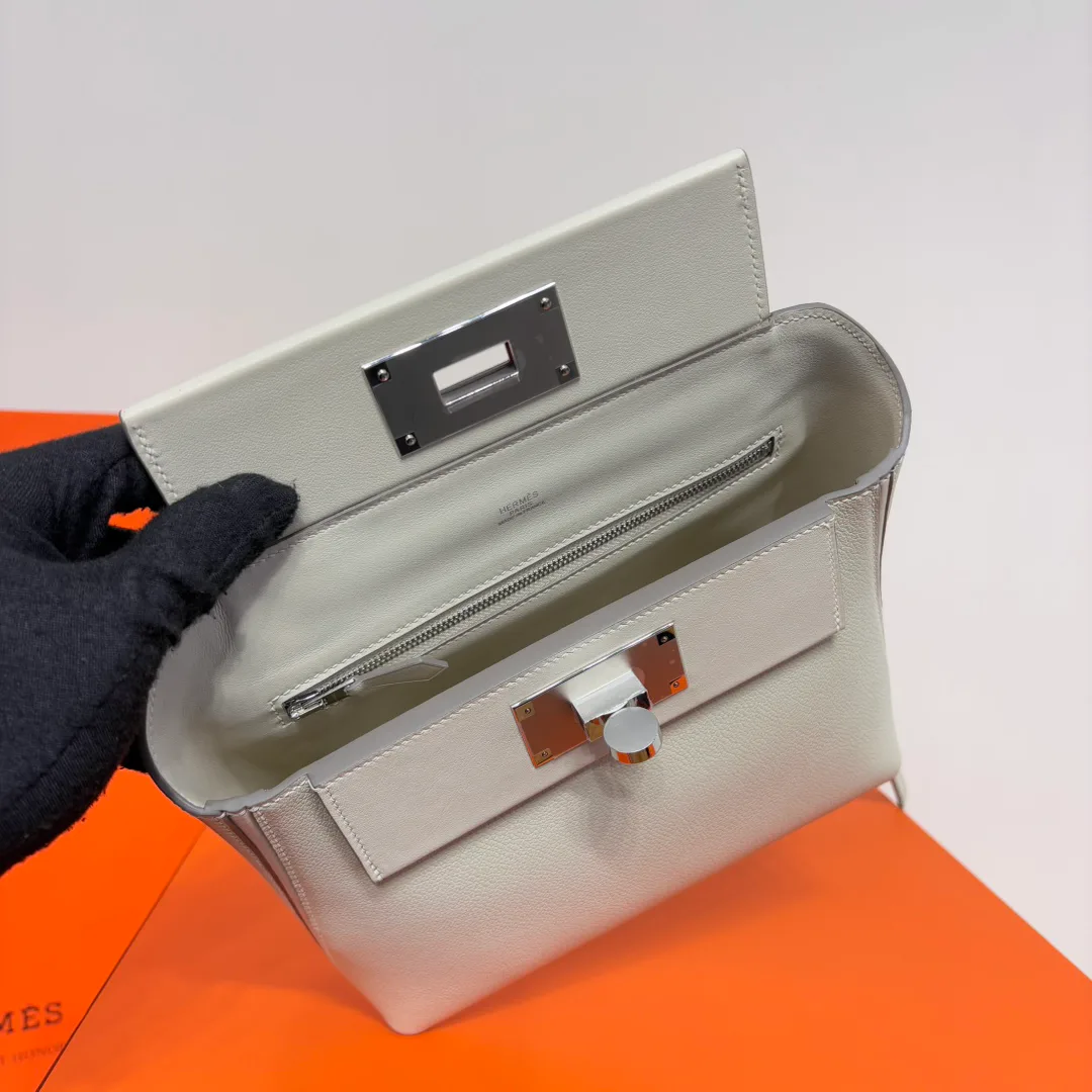 Women's Classic Handbags HERMES 18242983