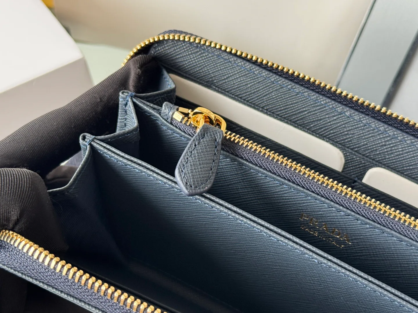 Women's Clutches PRADA 17999860