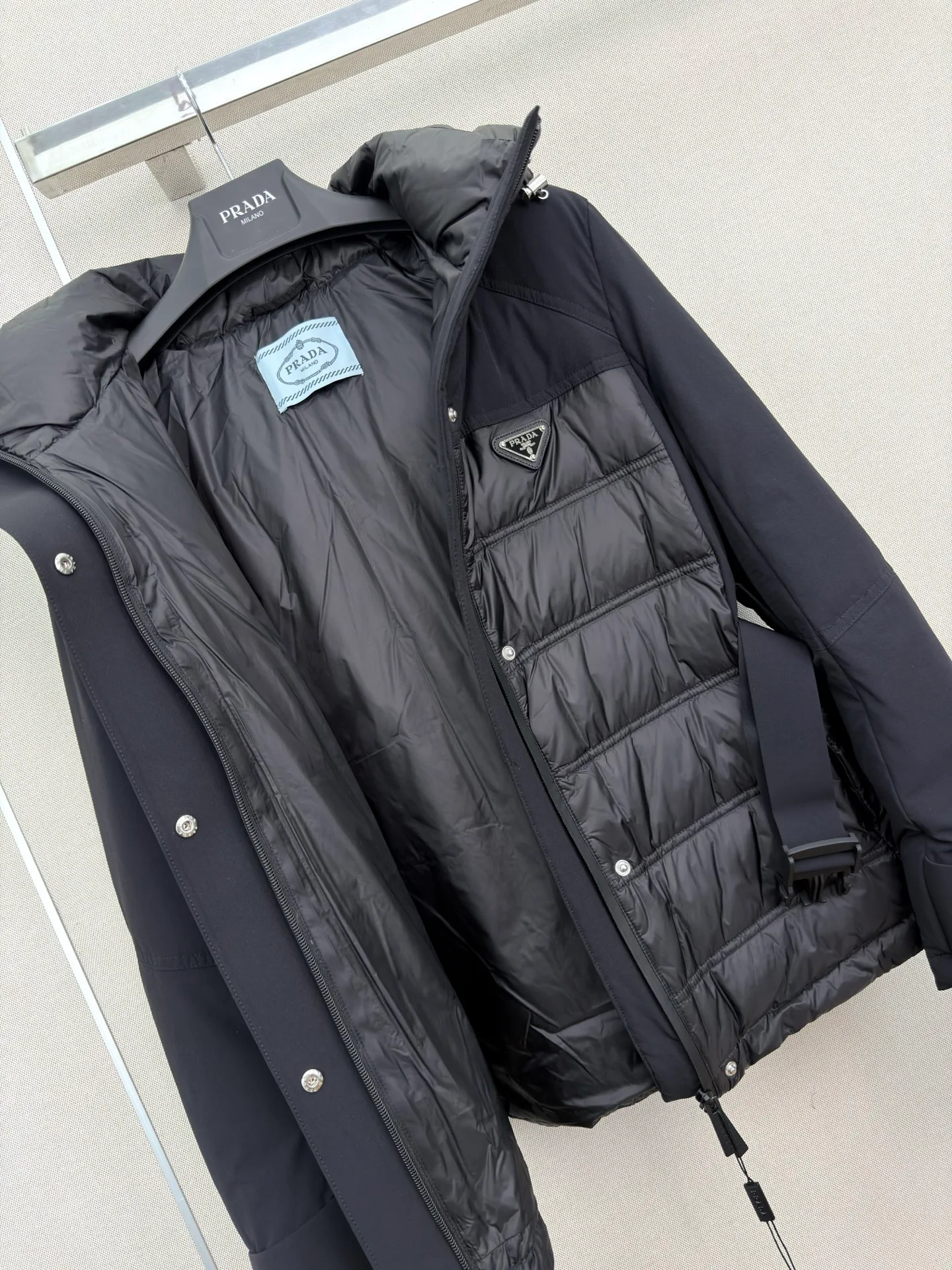 Women's Jackets And Down Jackets PRADA 18108501