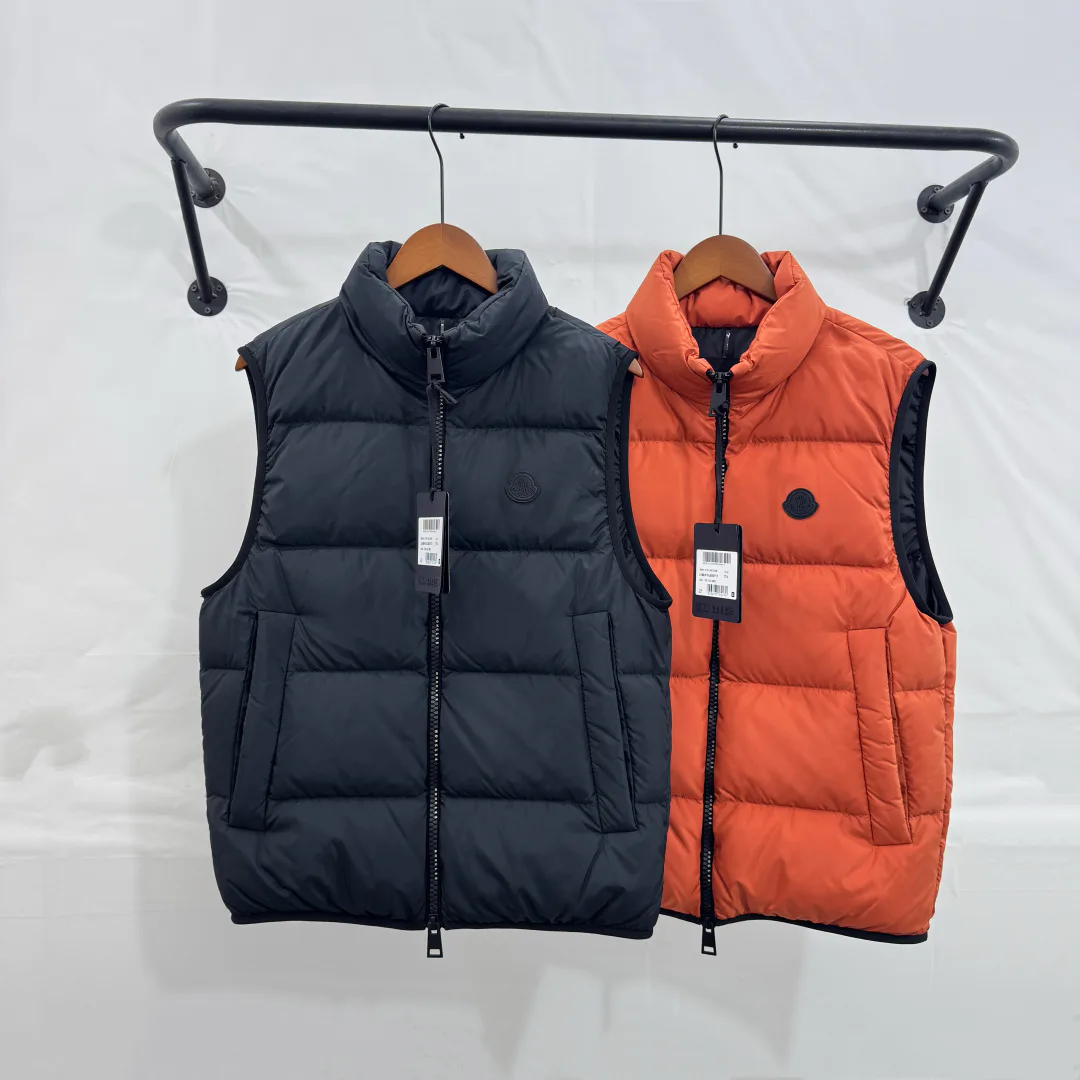 Men's Vests MONCLER 18001987