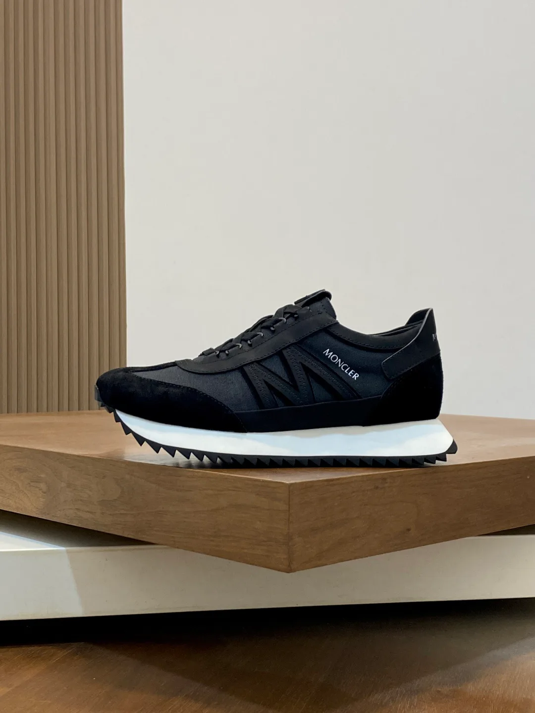 Men's Sneakers MONCLER 18079050