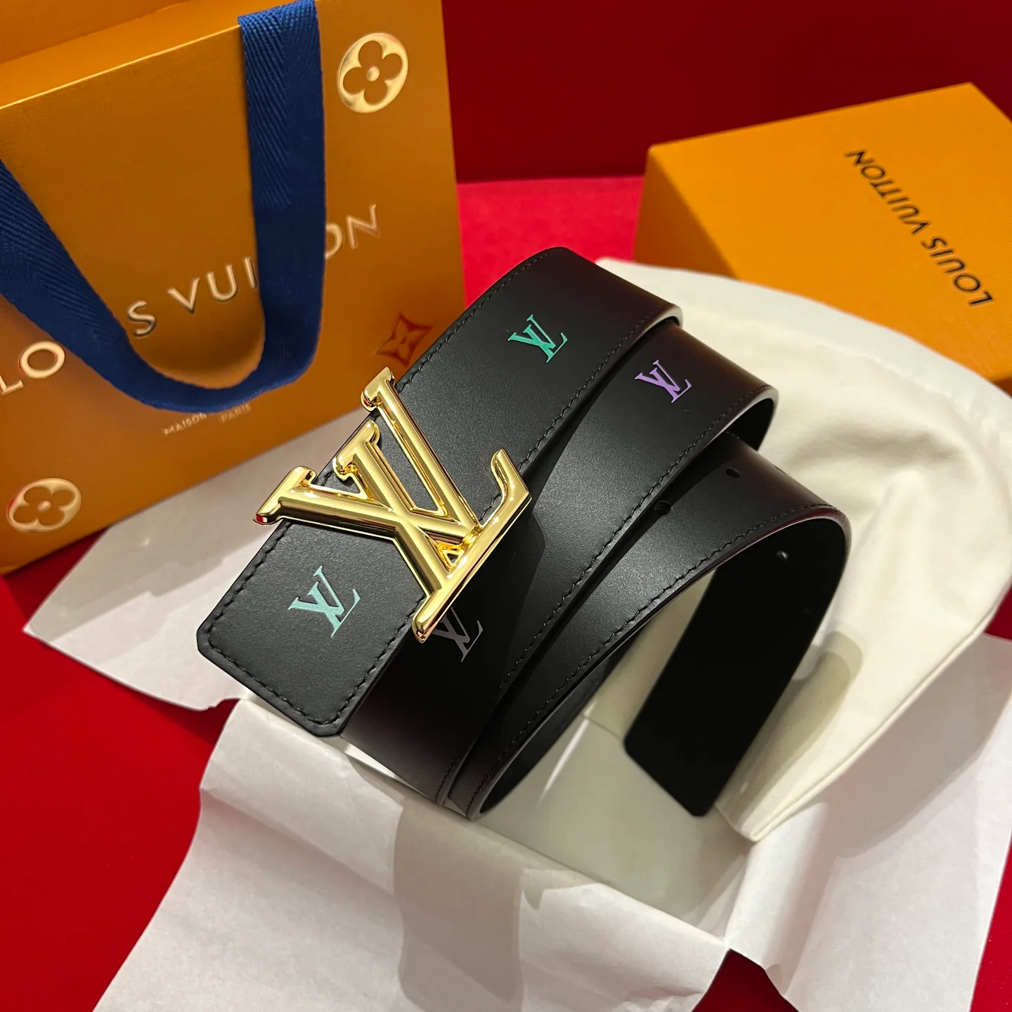 Belts LOUIS VUITTON 17645337