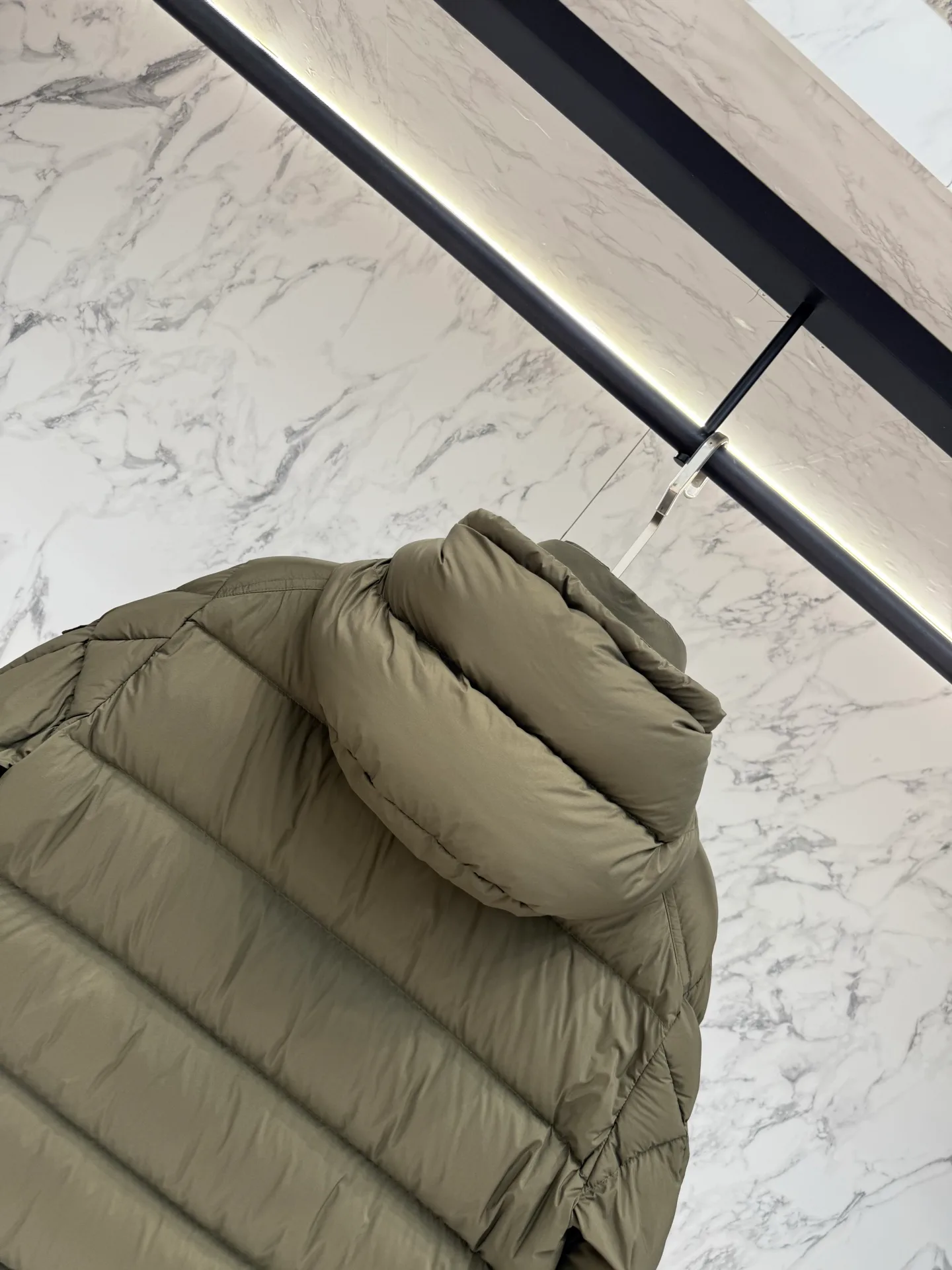 Men's Jackets And Down Jackets MONCLER 17865773