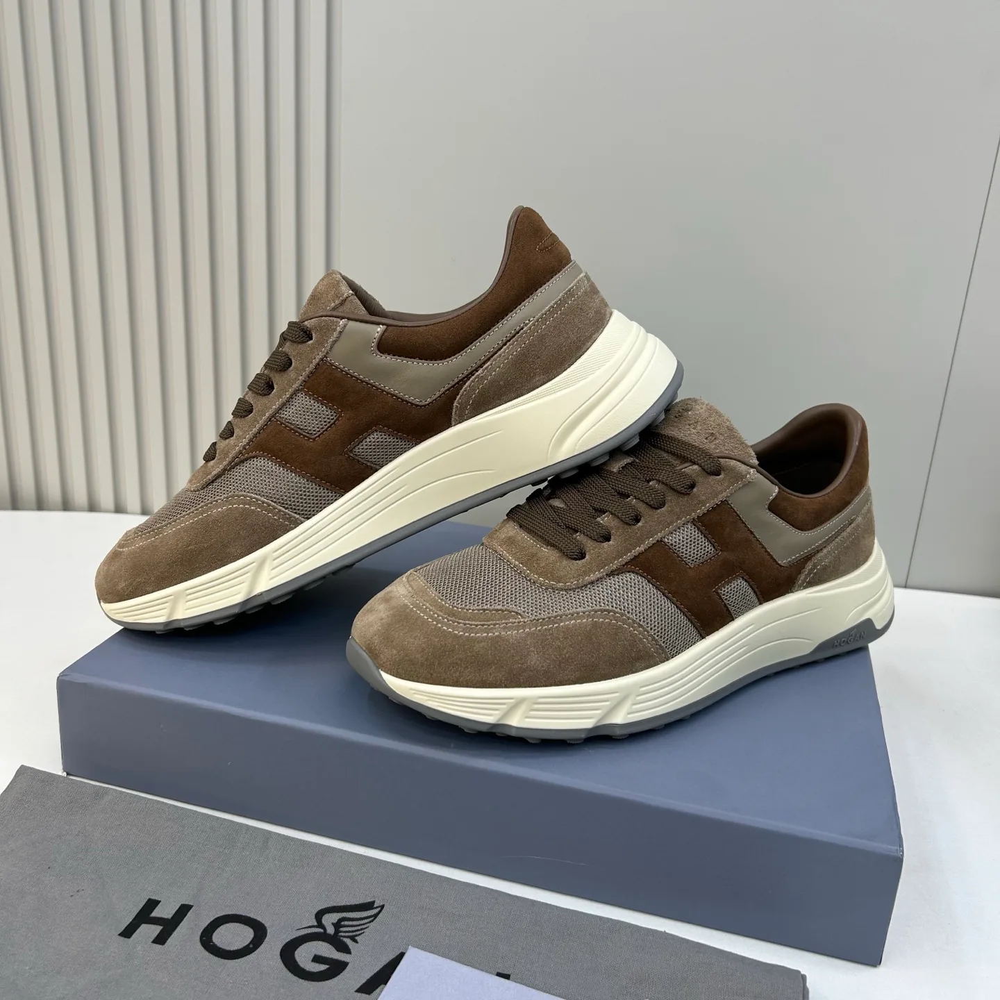 Men's Sneakers HOGAN 17280331