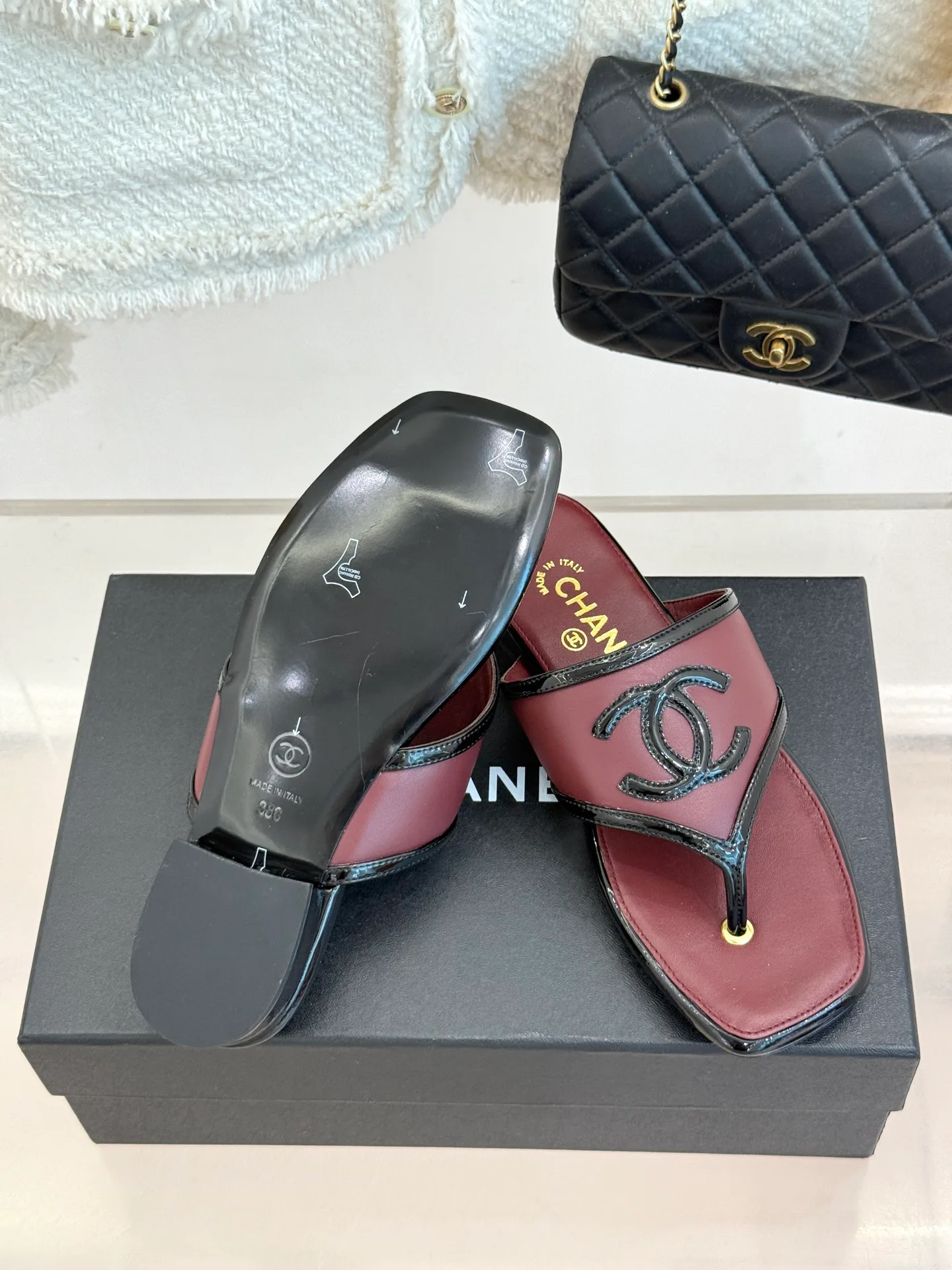 Women's Flip-Flops CHANEL 17425288