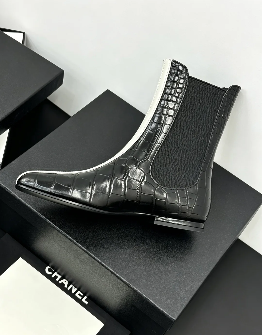 Women's Booties CHANEL 18194191