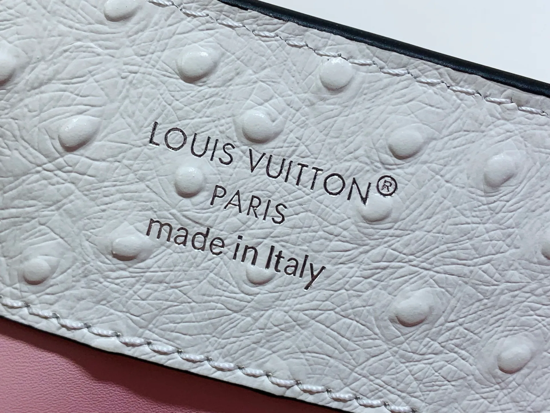 Women's Classic Handbags LOUIS VUITTON 17838901