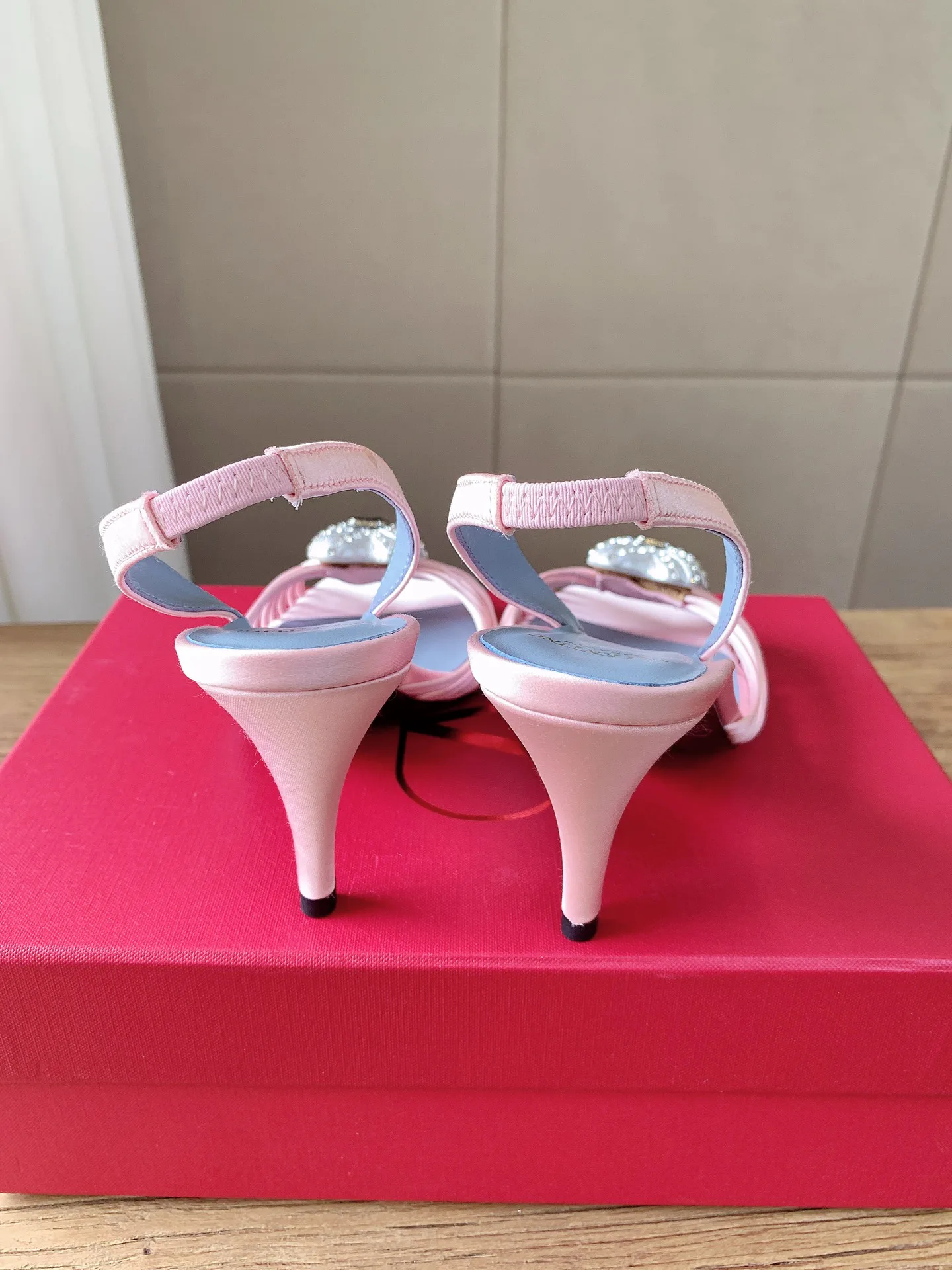 Women's Heels VALENTINO 16942088