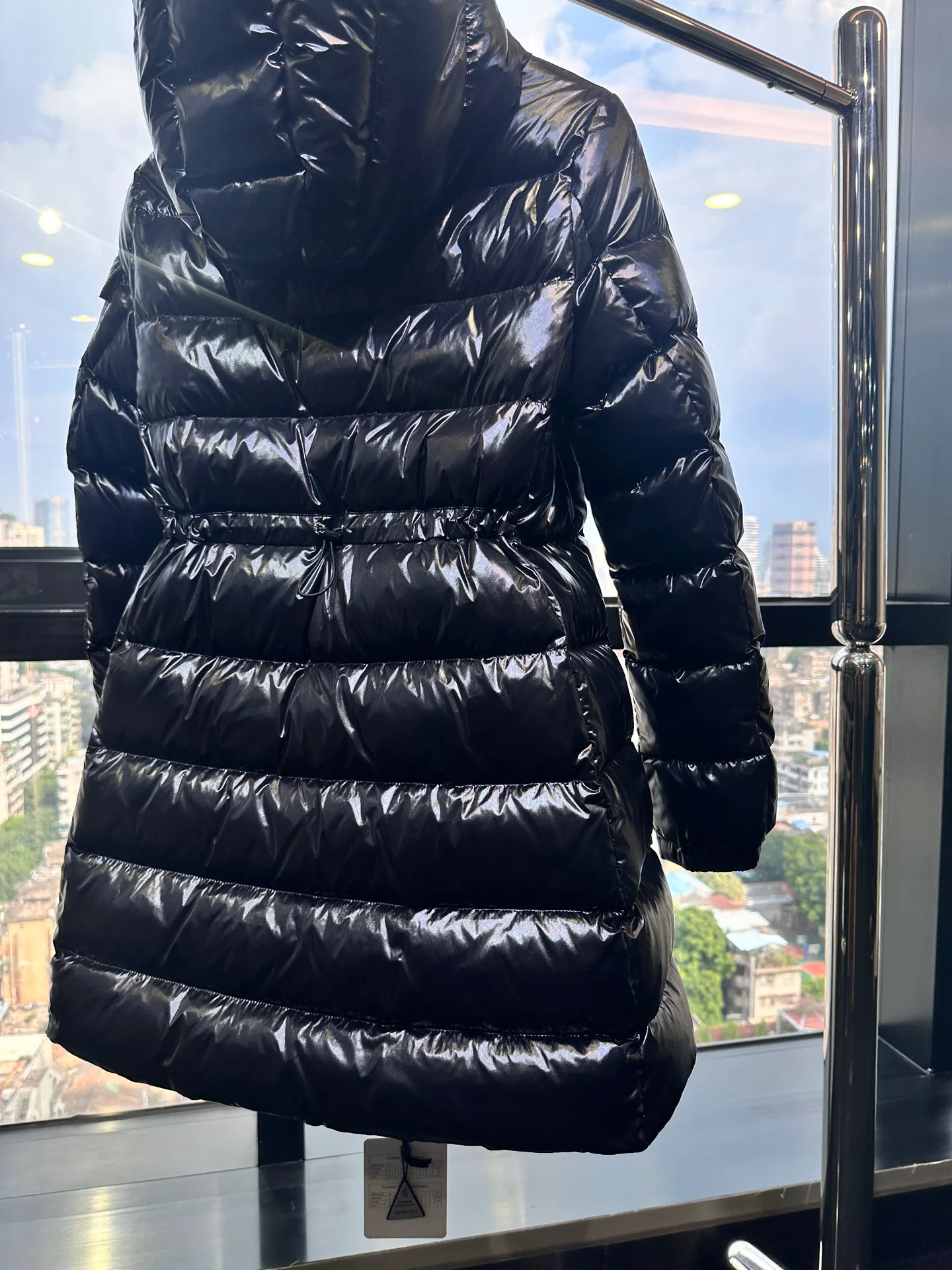 Women's Jackets And Down Jackets MONCLER 18508601
