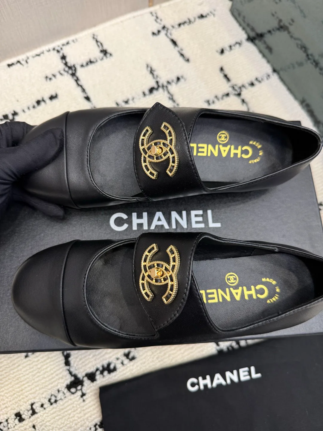Women's Loafers And Moccasins CHANEL 17827567