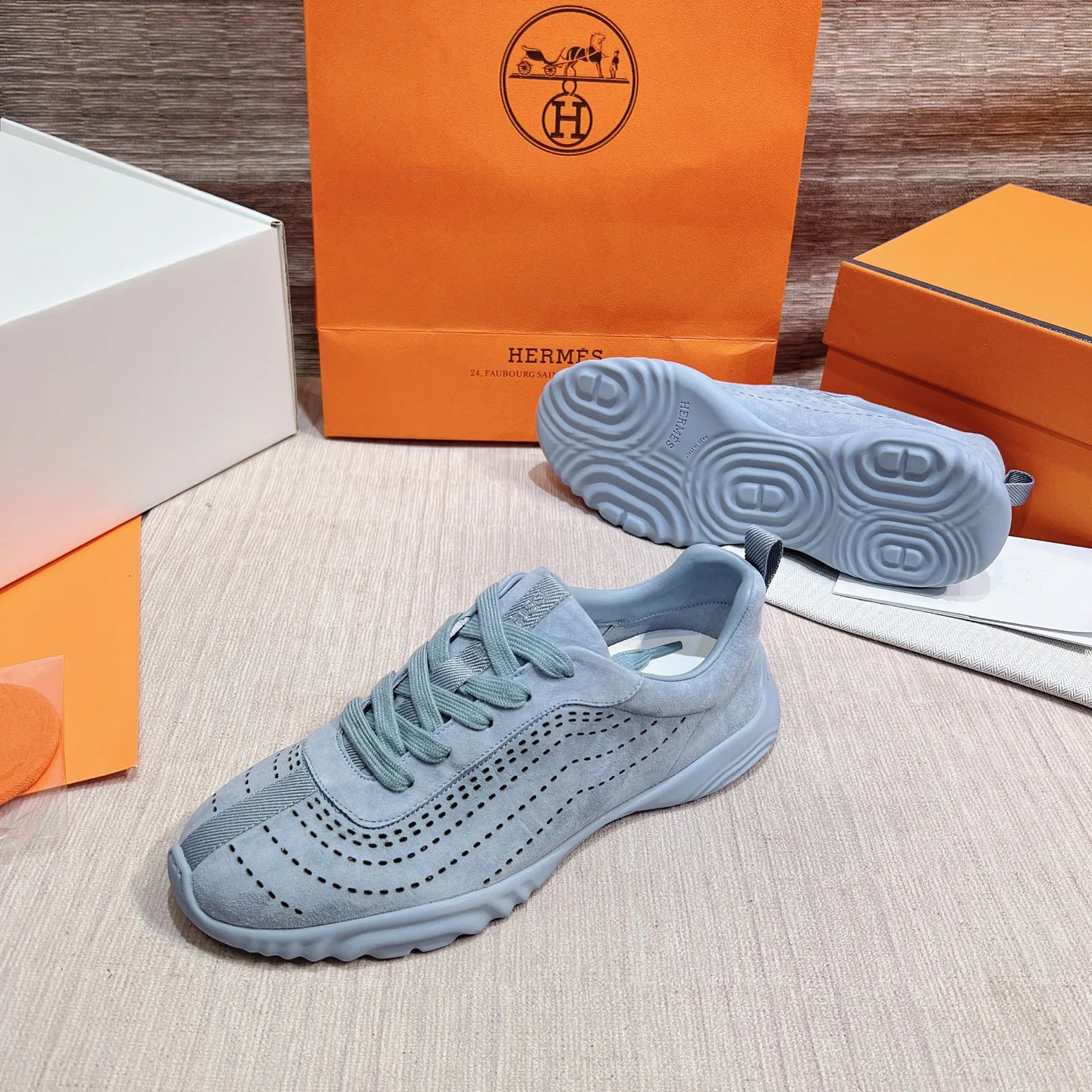 Men's Sneakers HERMES 17749565