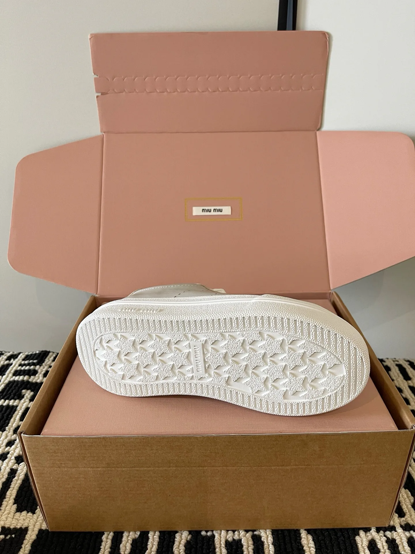 Women's Sneakers MIU MIU 18234983
