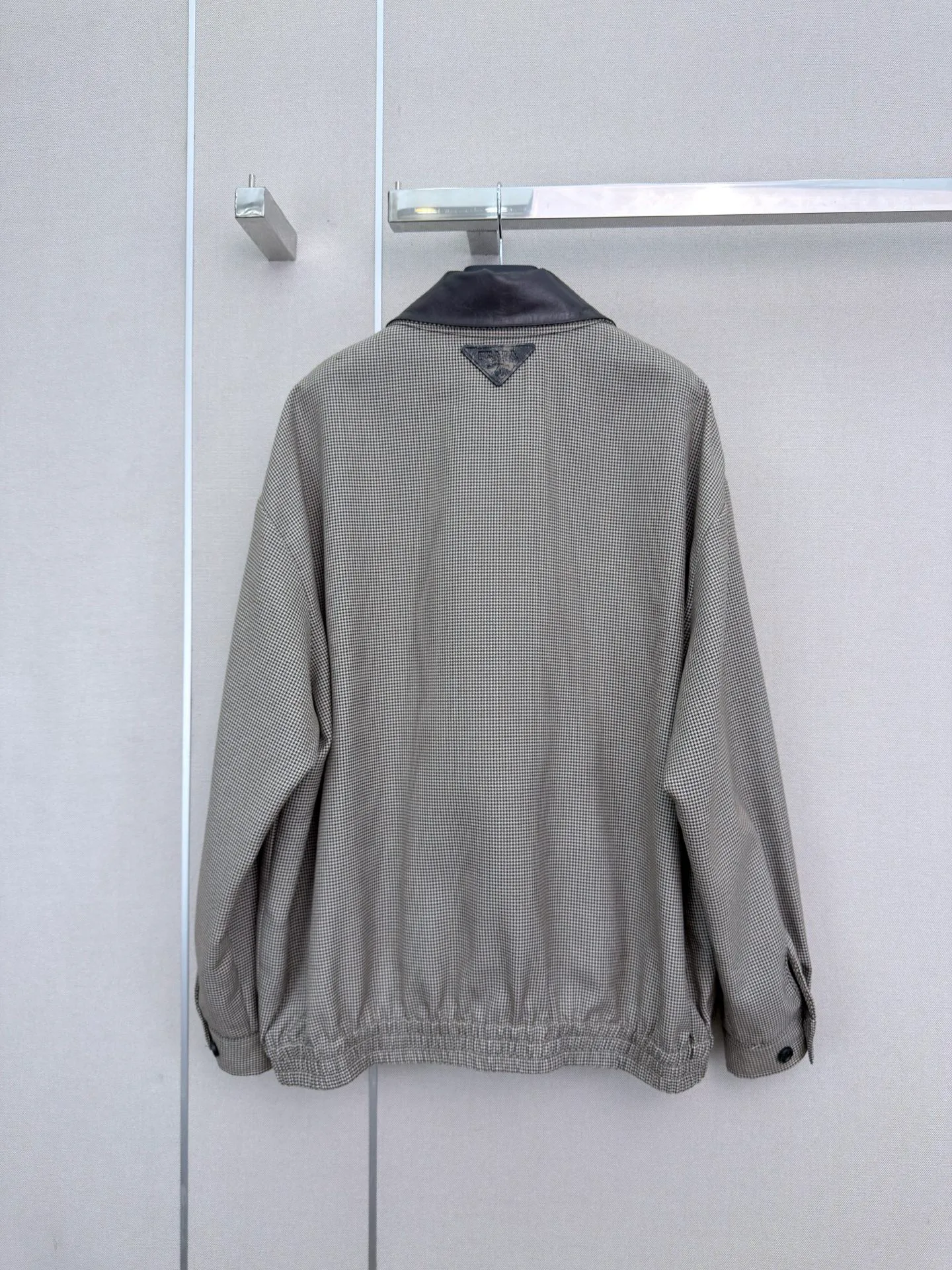 Women's Jackets And Down Jackets PRADA 18023374