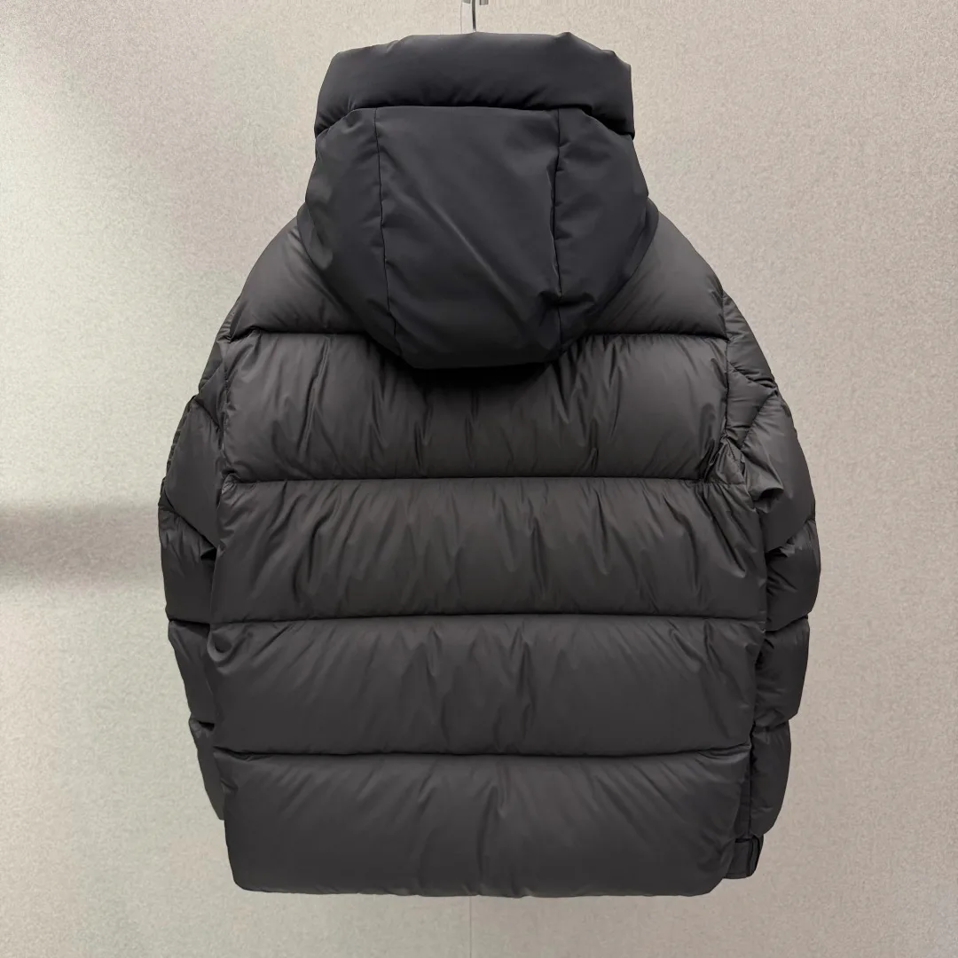 Men's Jackets And Down Jackets MONCLER 17391898