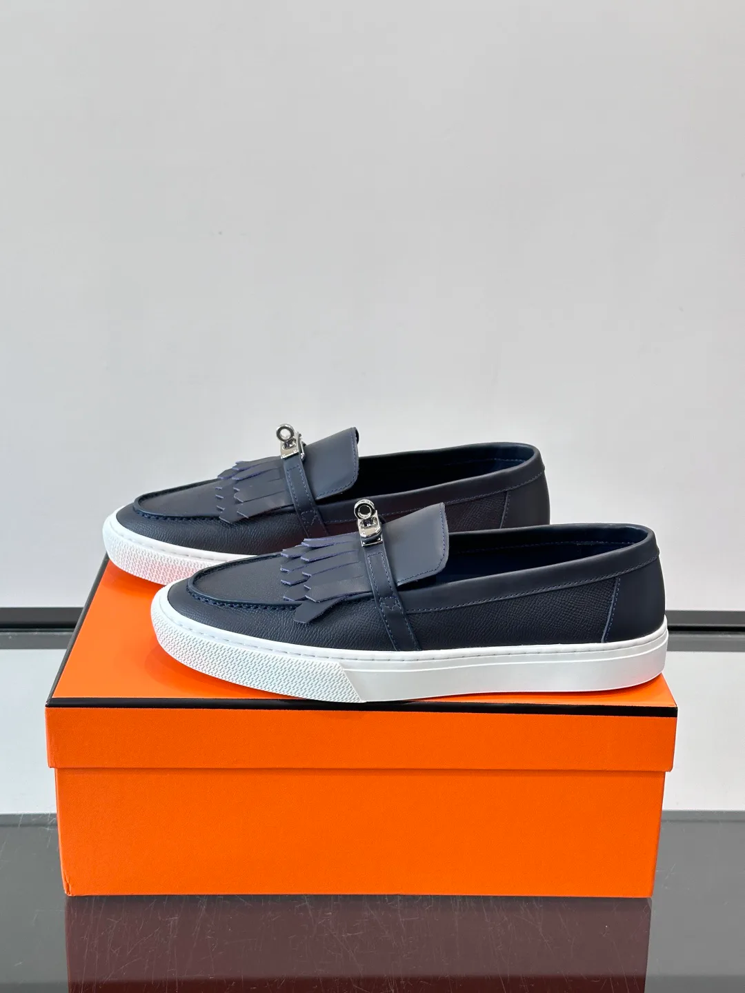 Men's Loafers And Dress Shoes HERMES 18321718