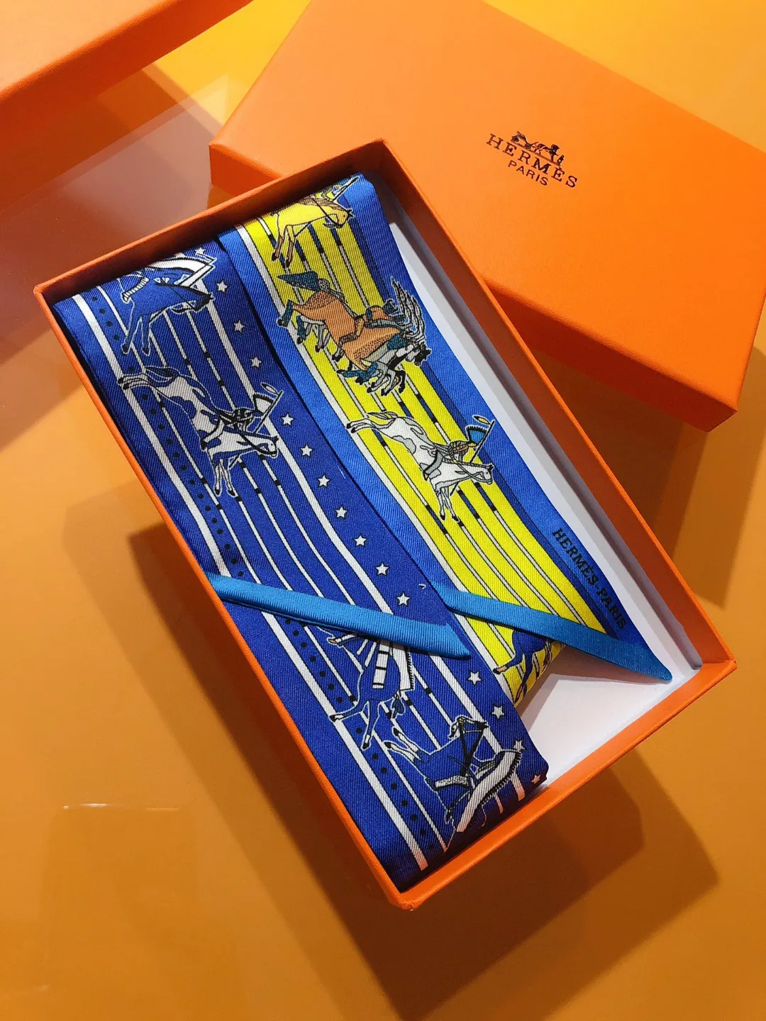 Silk Scarves HERMES 17673085
