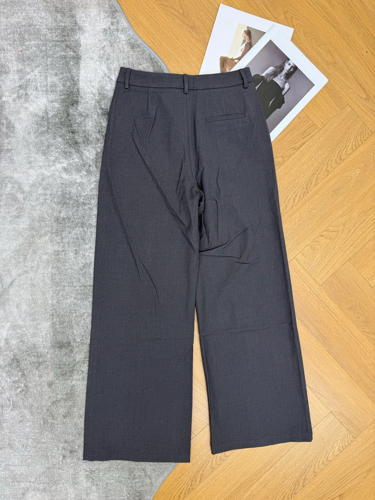 Women's Trousers CHANEL 18348253