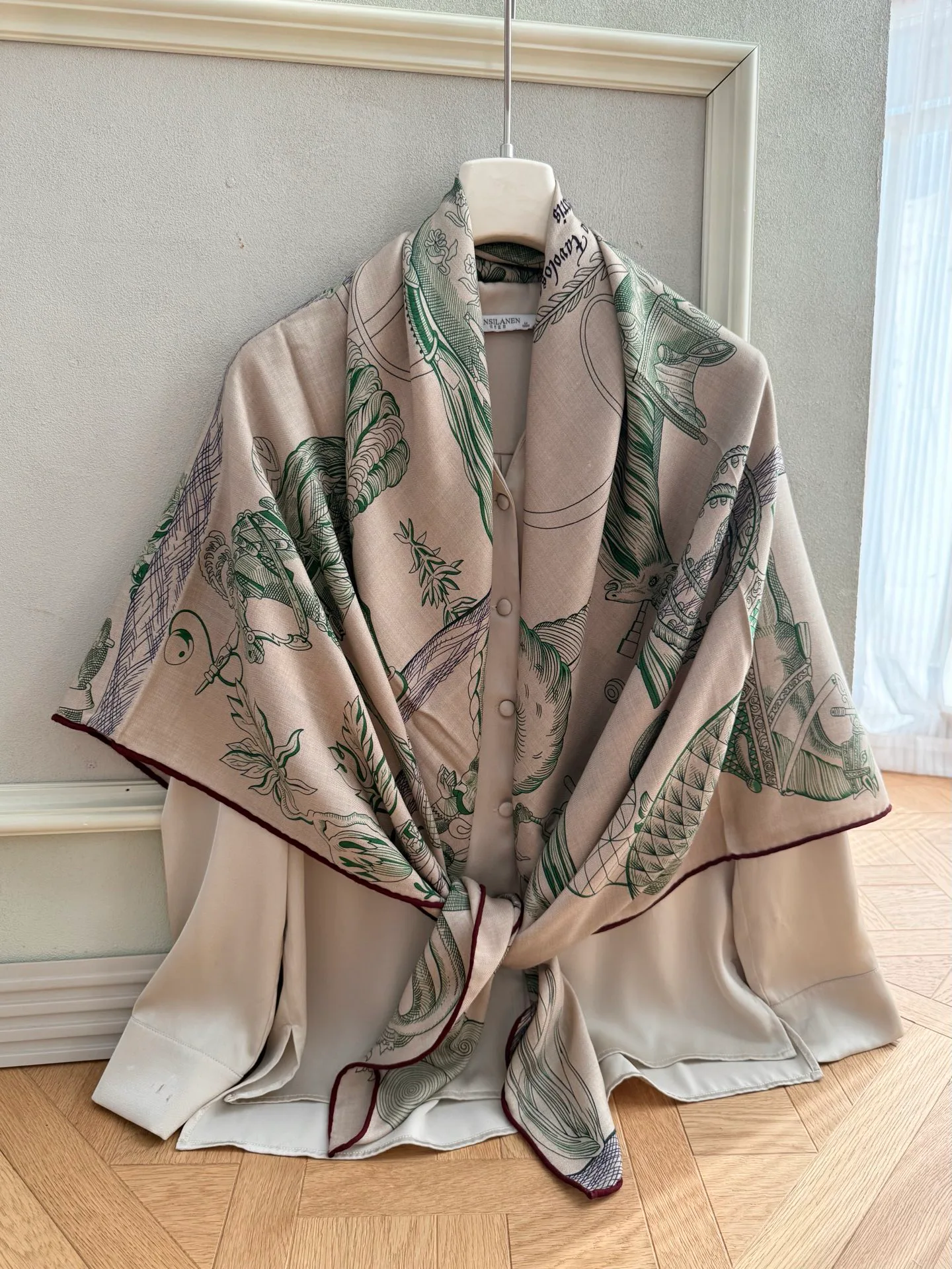 Silk Scarves HERMES 18474411