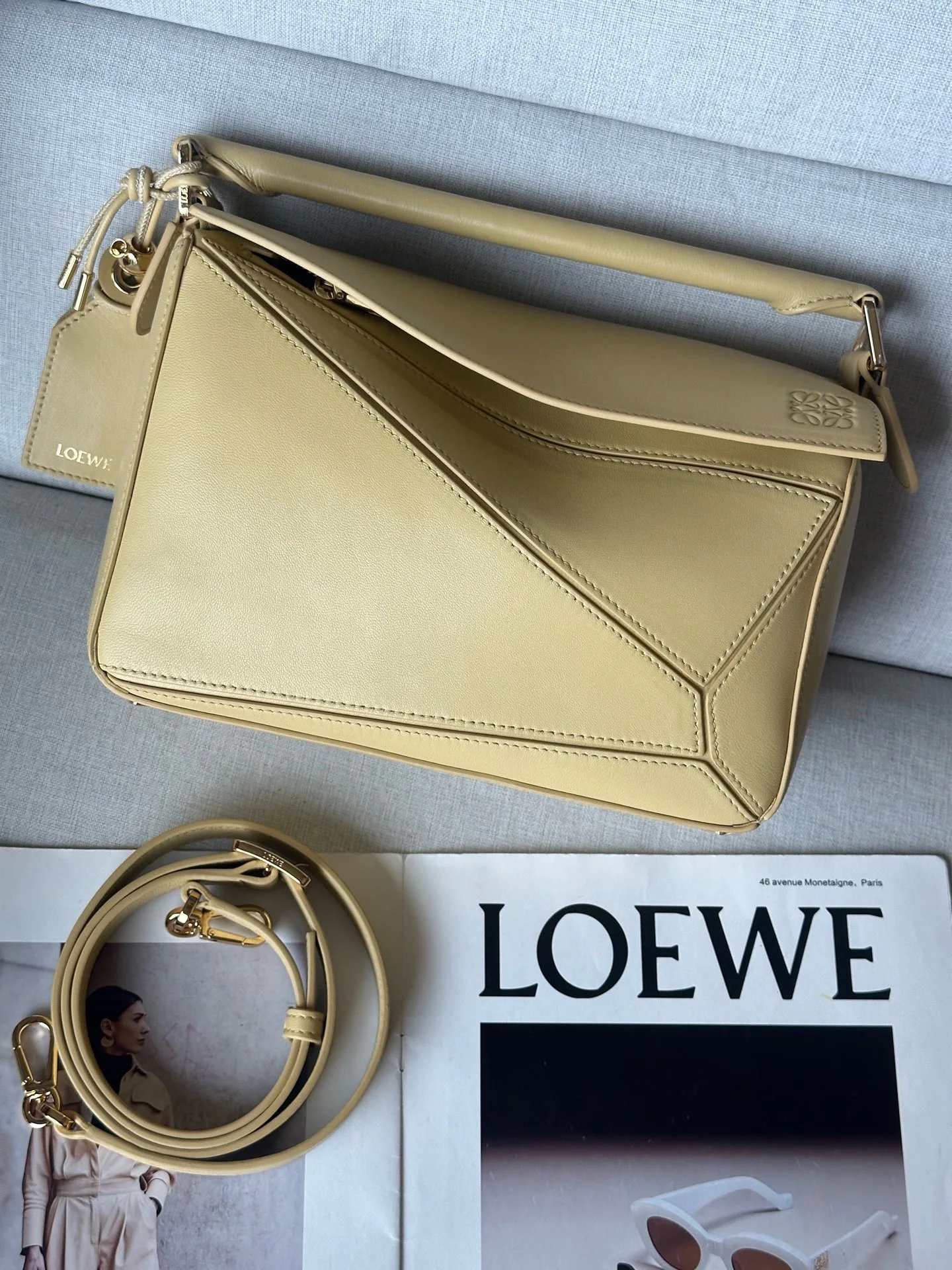 Women's Classic Handbags LOEWE 18434826