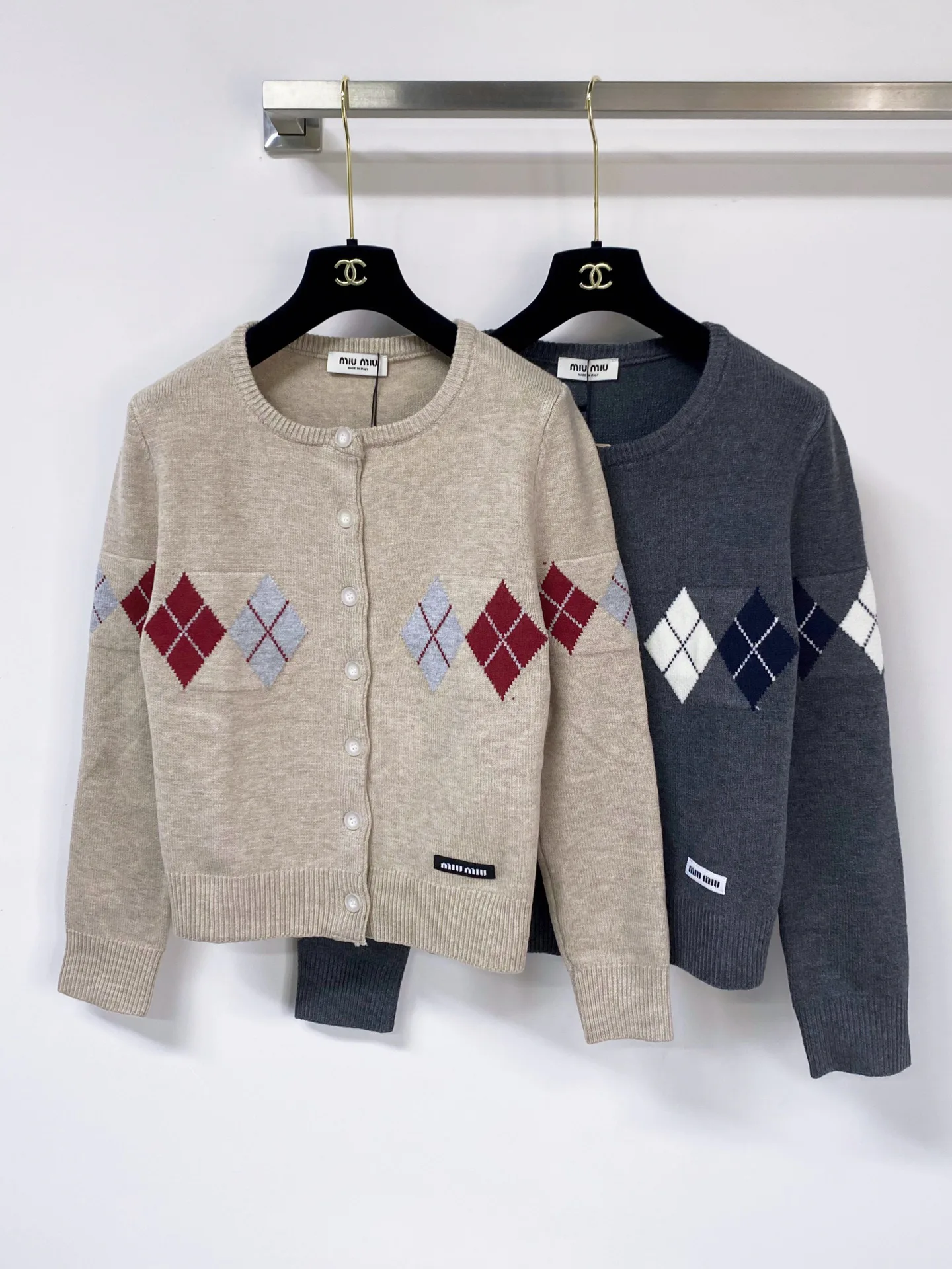 Women's Jumpers And Sweaters MIU MIU 18150577